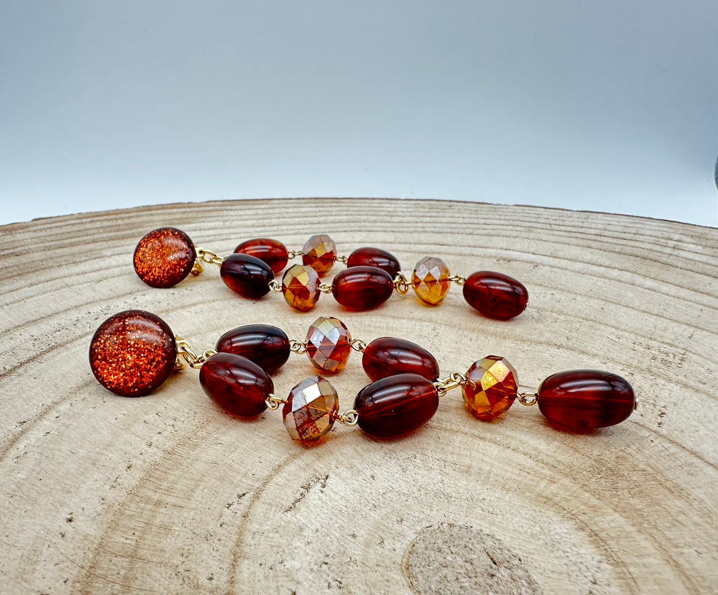 BOUCLES D’OREILLES PERLES FANTAISIE / ÉLÉMENTS SCINTILLANTS - Francine BRAMLI