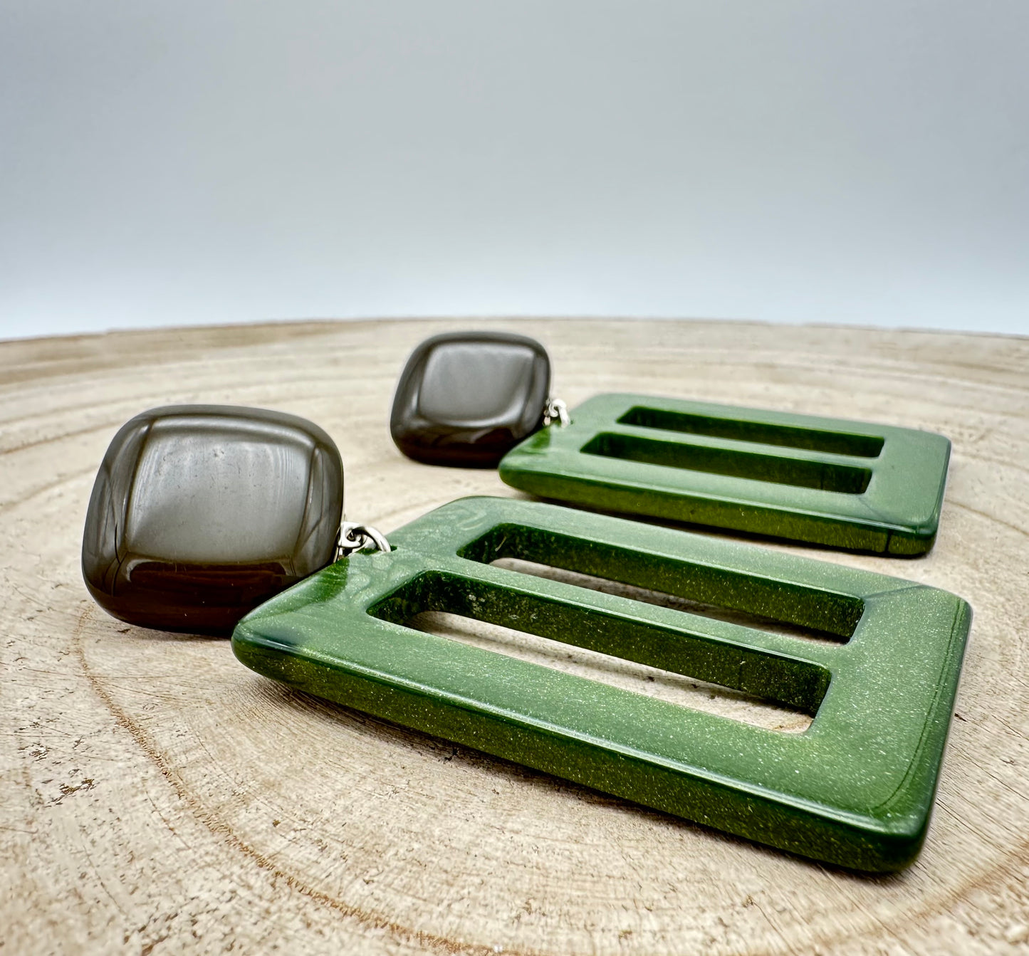 BOUCLES D’OREILLES CEINTURES - Francine BRAPLI