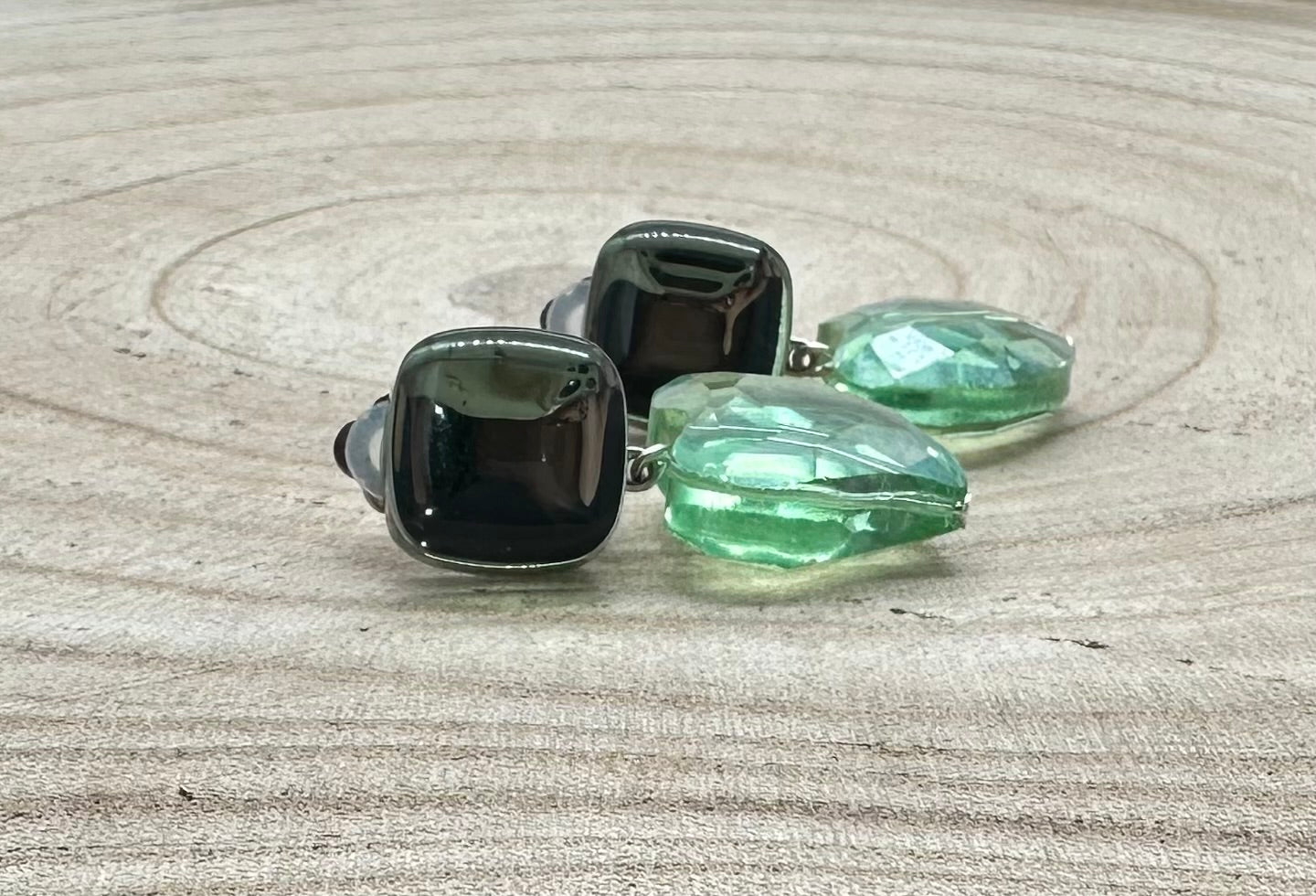 BOUCLES D'OREILLES ÉLÉMENTS SCINTILLANTS - Francine BRAMLI