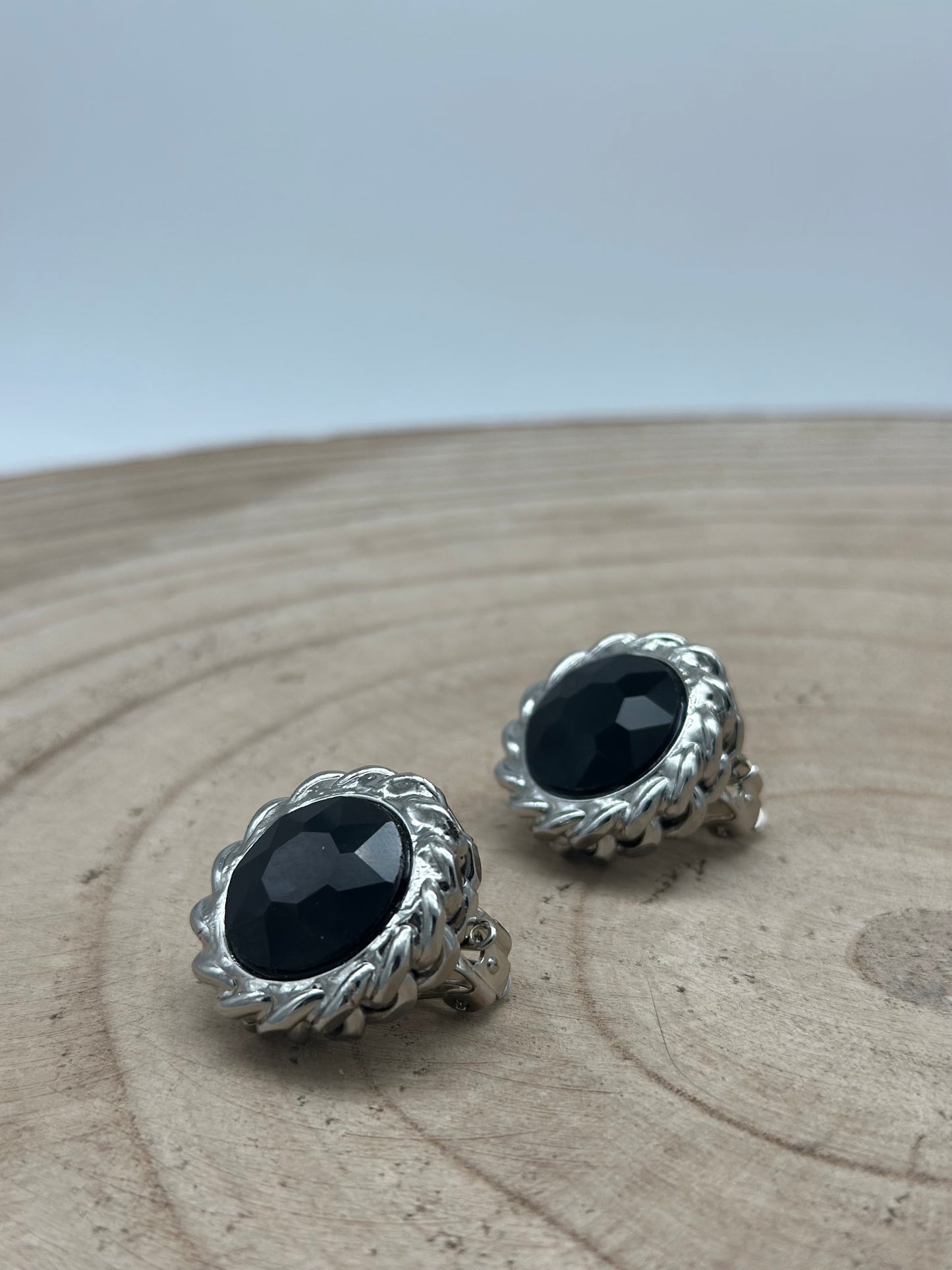 BOUCLES D'OREILLES CABOUCLES D'OREILLESCHONS - Francine BRAMLI