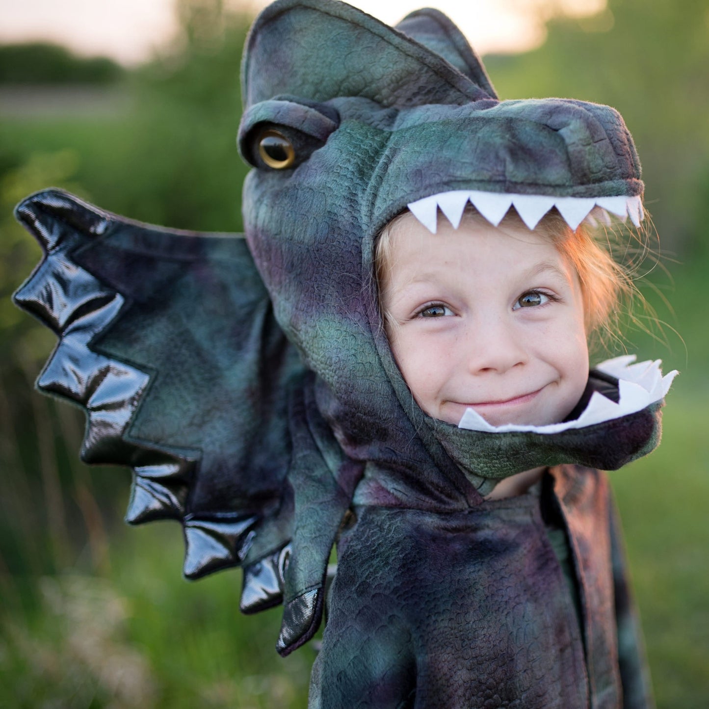 CAPE de Dinosaure avec Griffes
