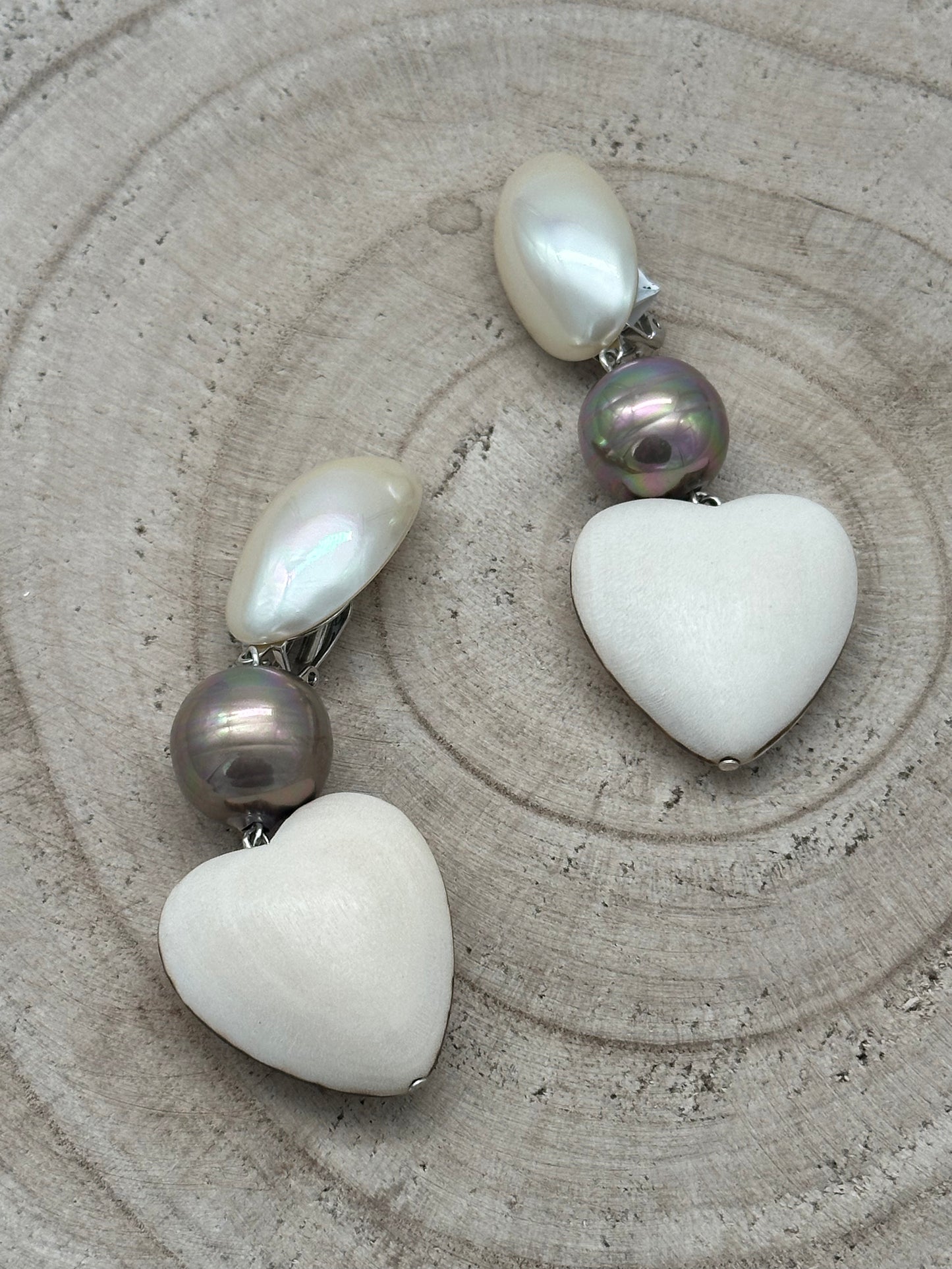 BOUCLES D'OREILLES PERLES CŒUR BOUCLES D'OREILLESIS - Francine BRAMLI