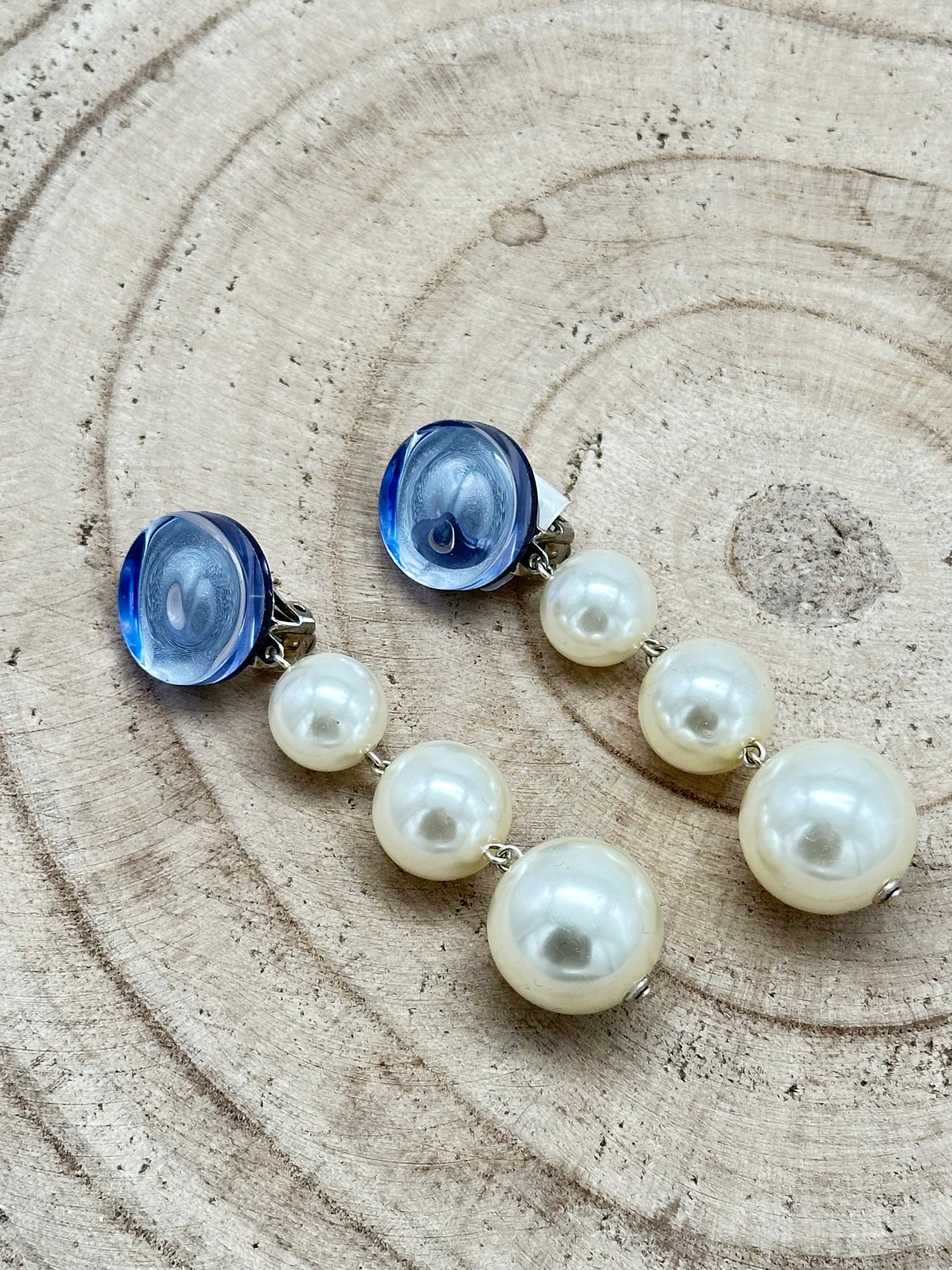 BOUCLES D’OREILLES PERLES D’IMITATION - Francine BRAMLI