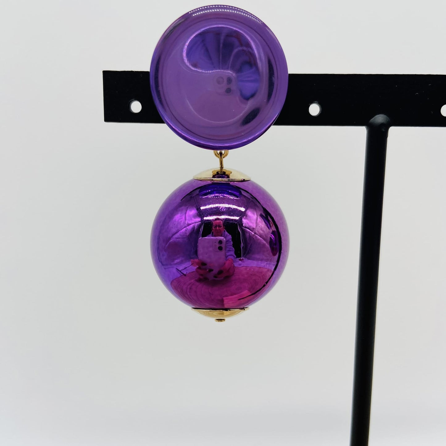 Boucles d'oreilles boule violette - Francine BRAMLI