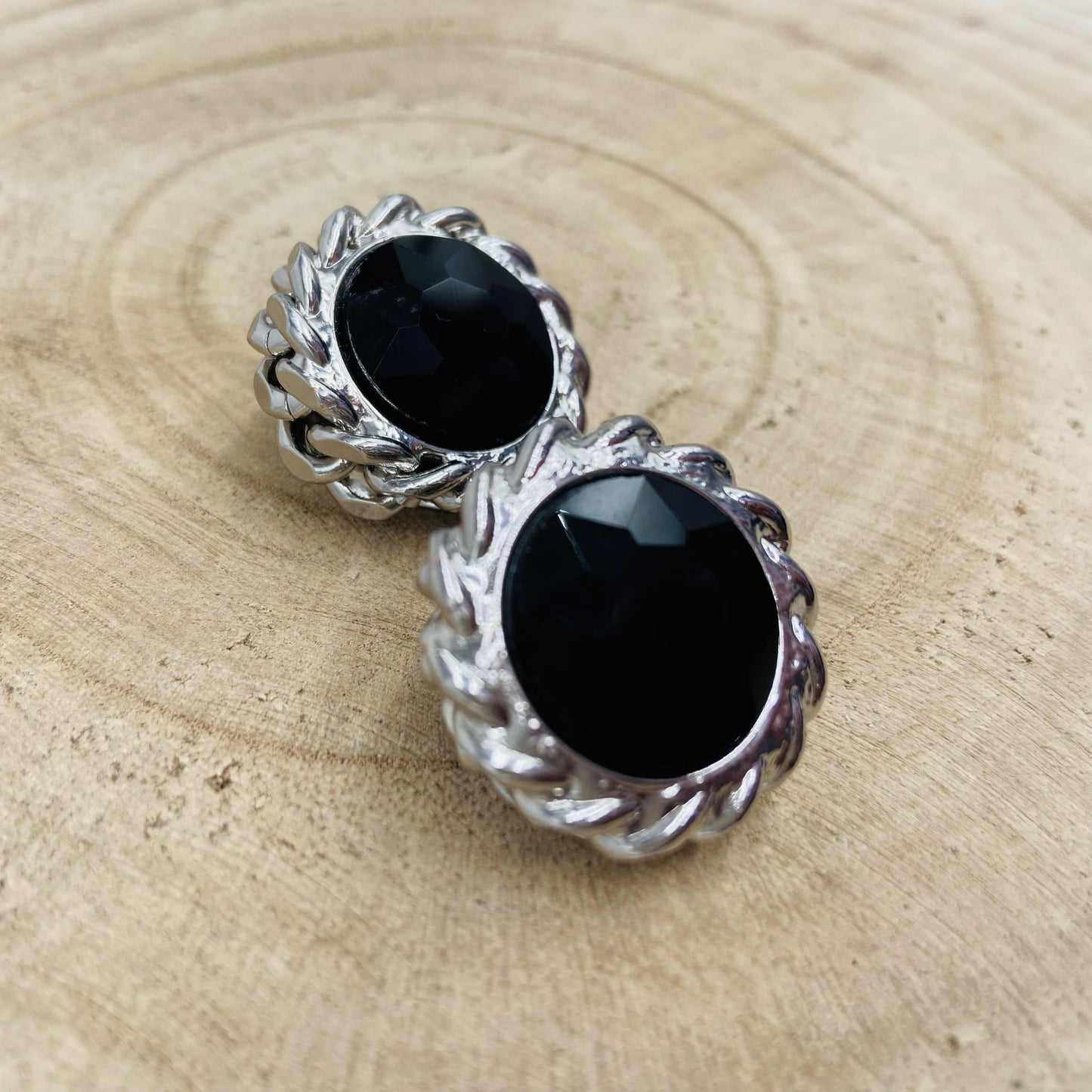 Boucles d'oreilles noires et argentées rondes - Francine BRAMLI