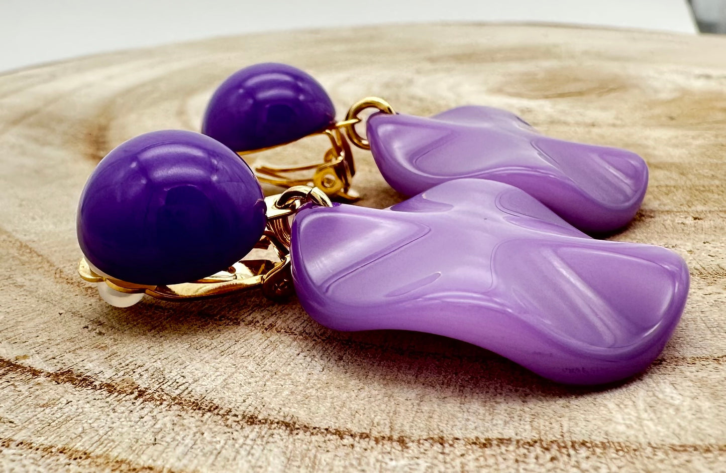Boucles d'oreilles Vénus XS en résine végétale; Francine BRAMLI