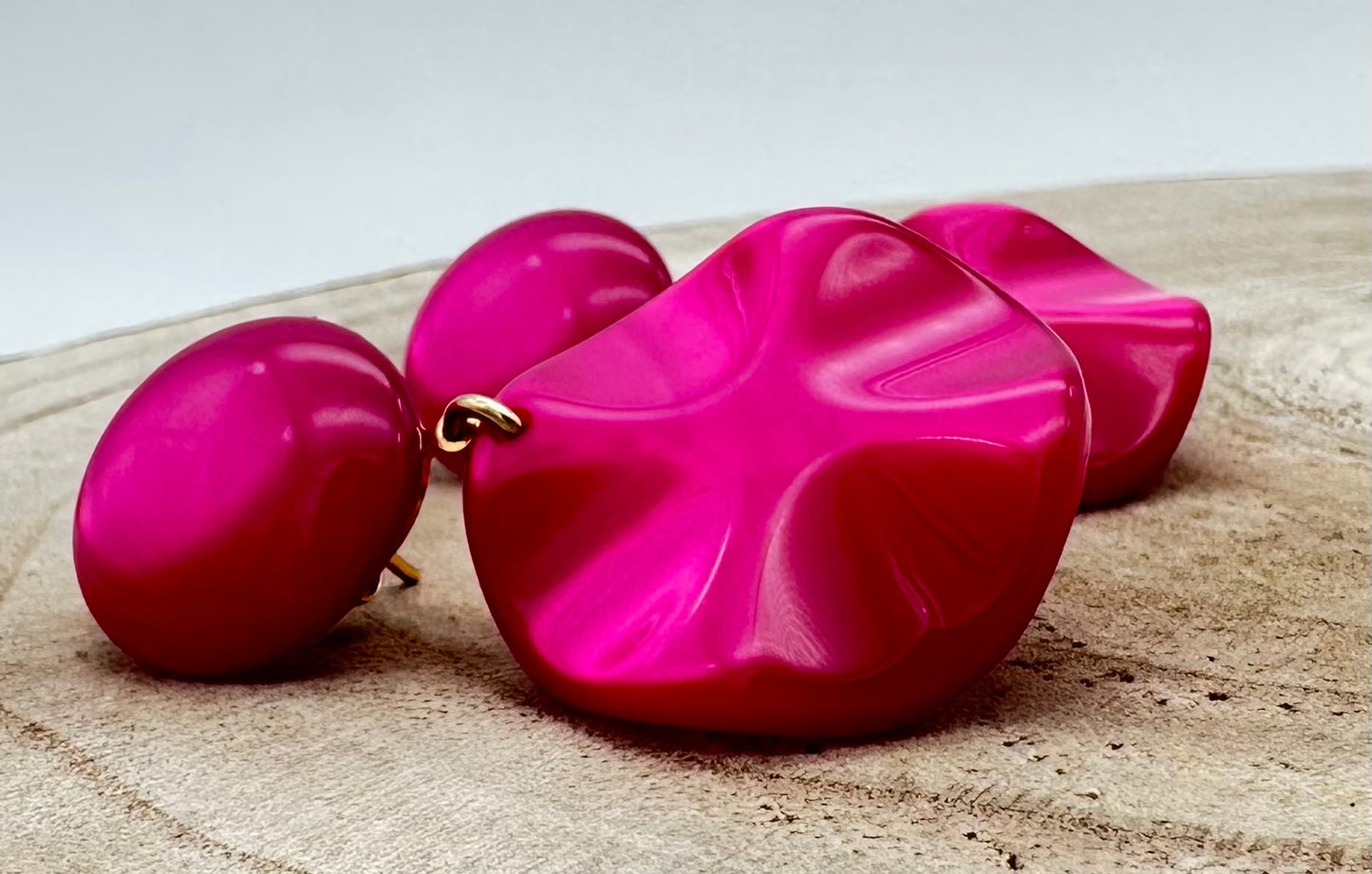 Boucles d'oreilles Vénus XS en résine végétale; Francine BRAMLI