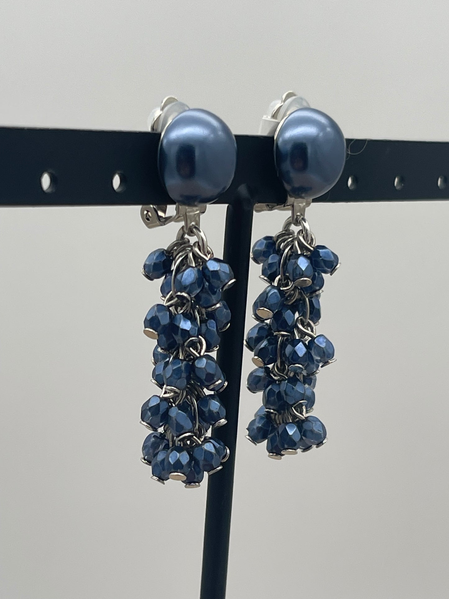BOUCLES D’OREILLES GRAPPES - Francine BRAMLI