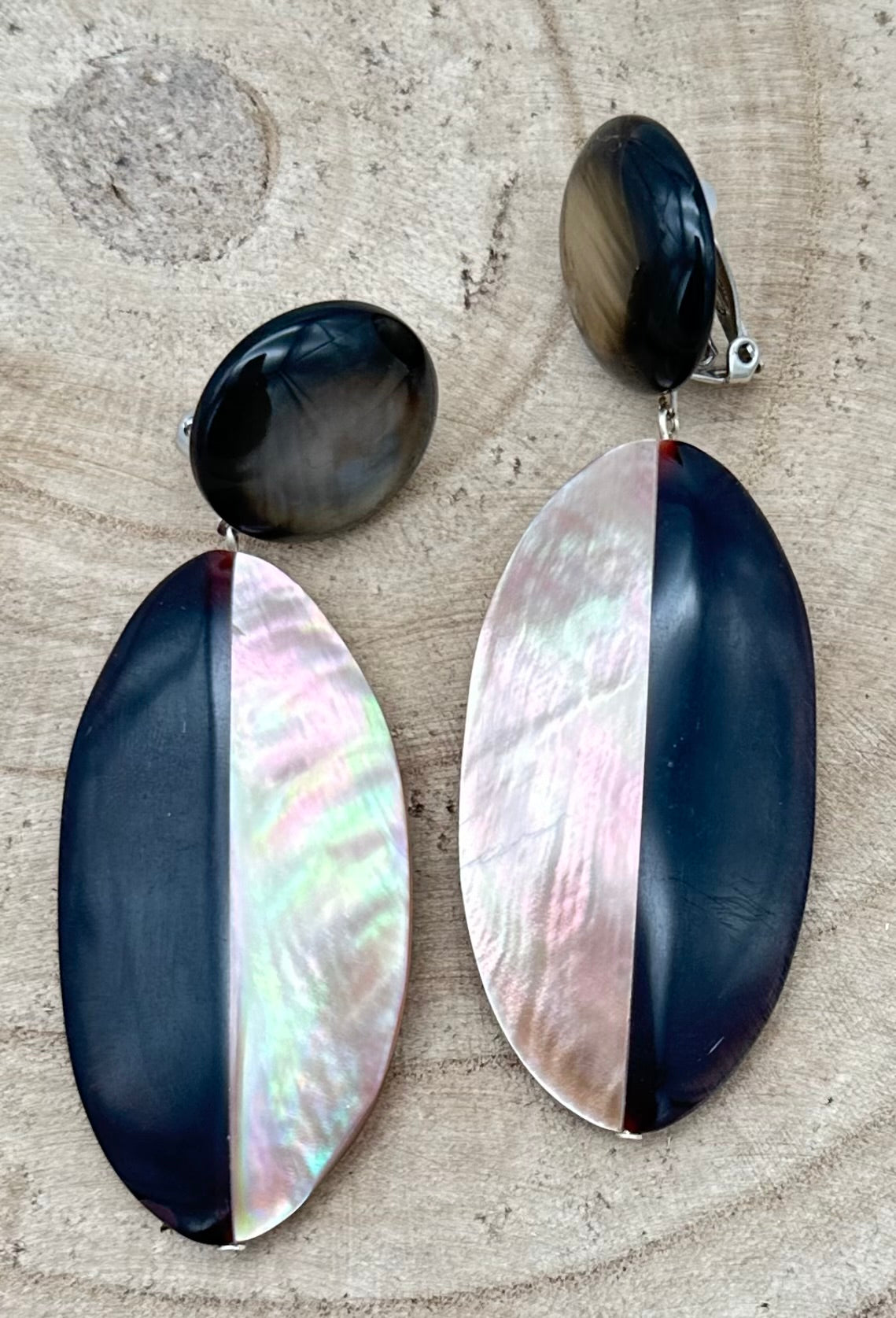 BOUCLES D'OREILLES BOUCLES D'OREILLESIS - Francine BRAMLI