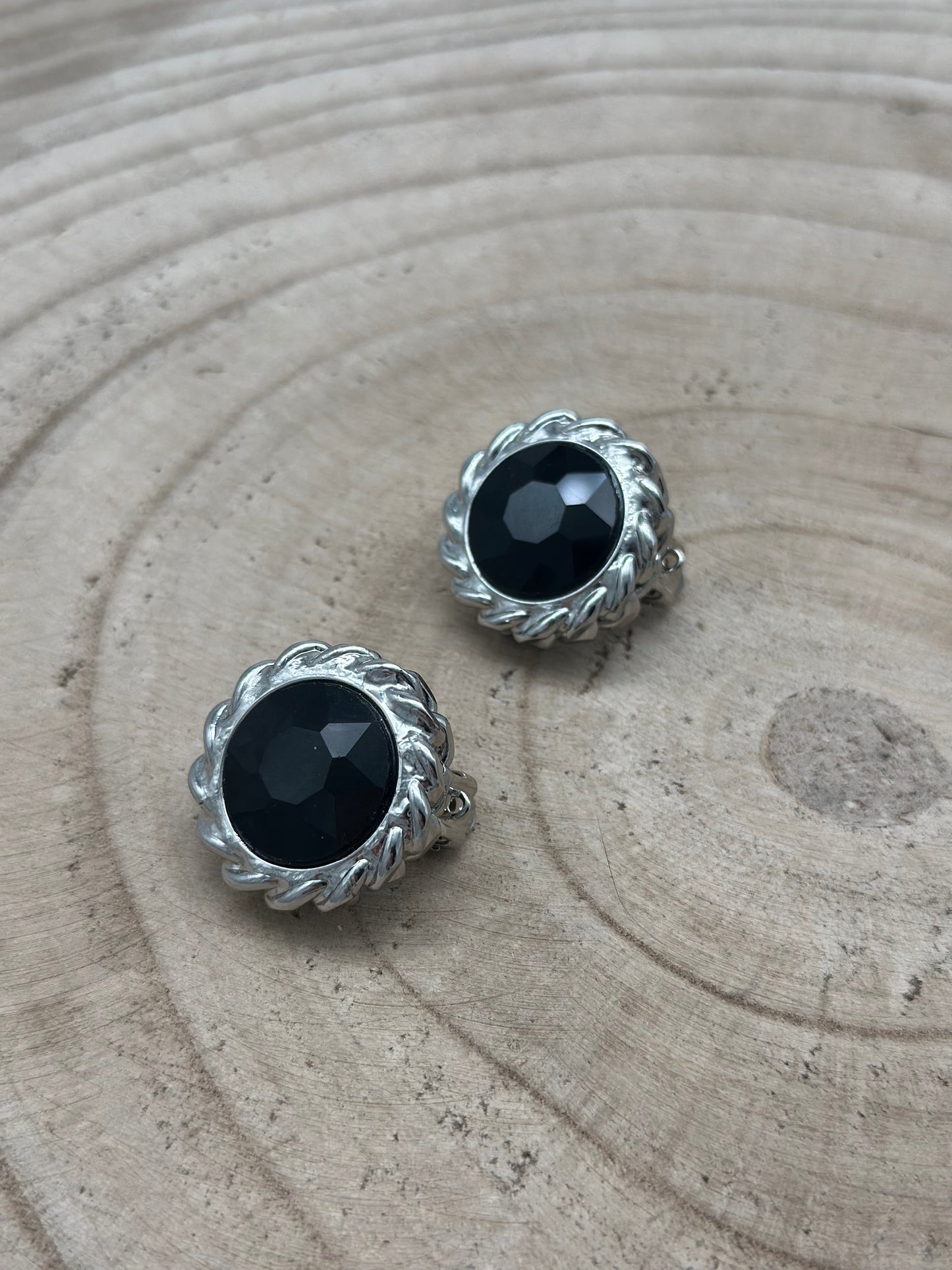 BOUCLES D'OREILLES CABOUCLES D'OREILLESCHONS - Francine BRAMLI