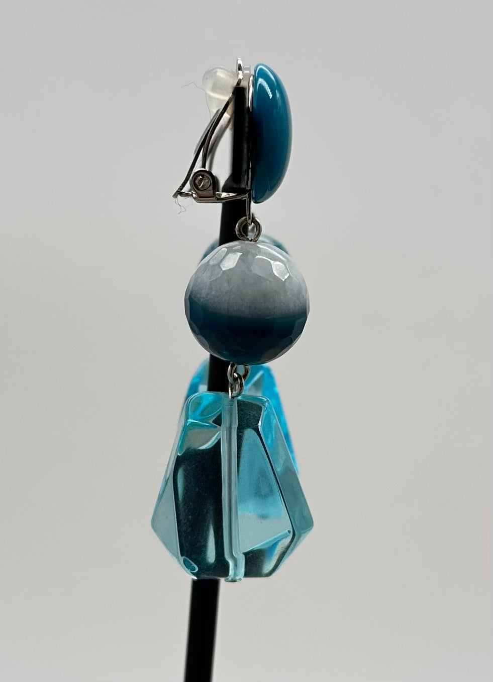 BOUCLES D'OREILLES ÉLÉMENTS SCINTILLANTS - Francine BRAMLI