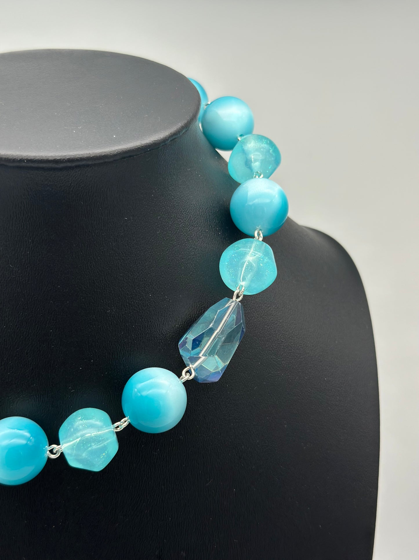 Collier perles fantaisie bleu turquoise -  Francine BRAMLI