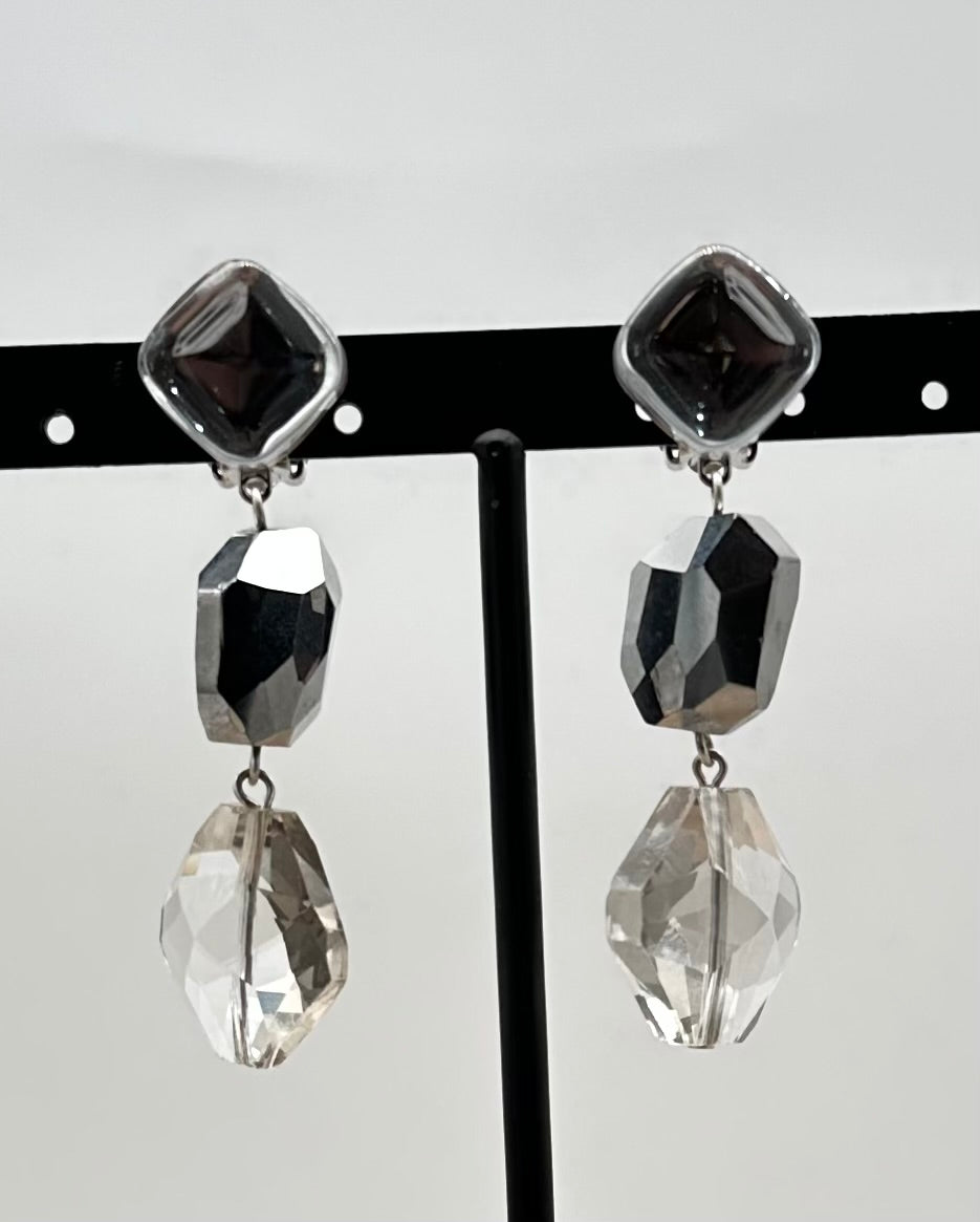 BOUCLES D'OREILLES ÉLÉMENTS SCINTILLANTS - Francine BRAMLI