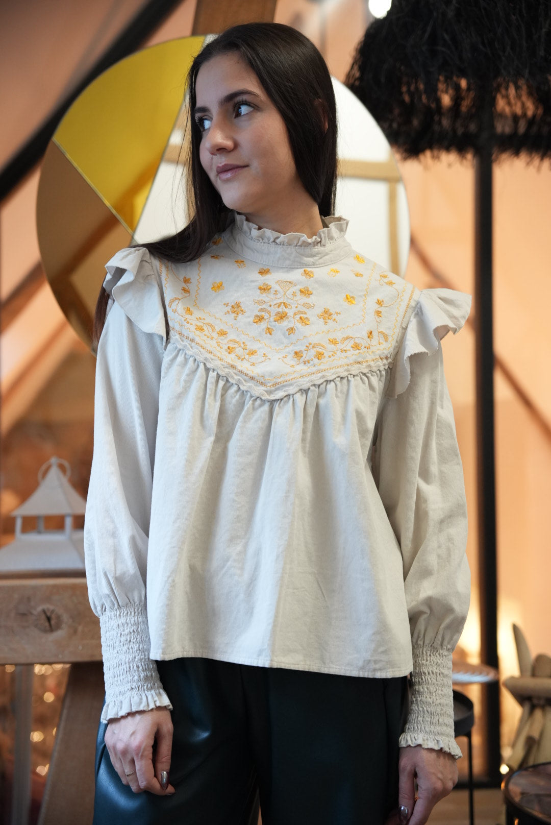 Blouse avec broderie