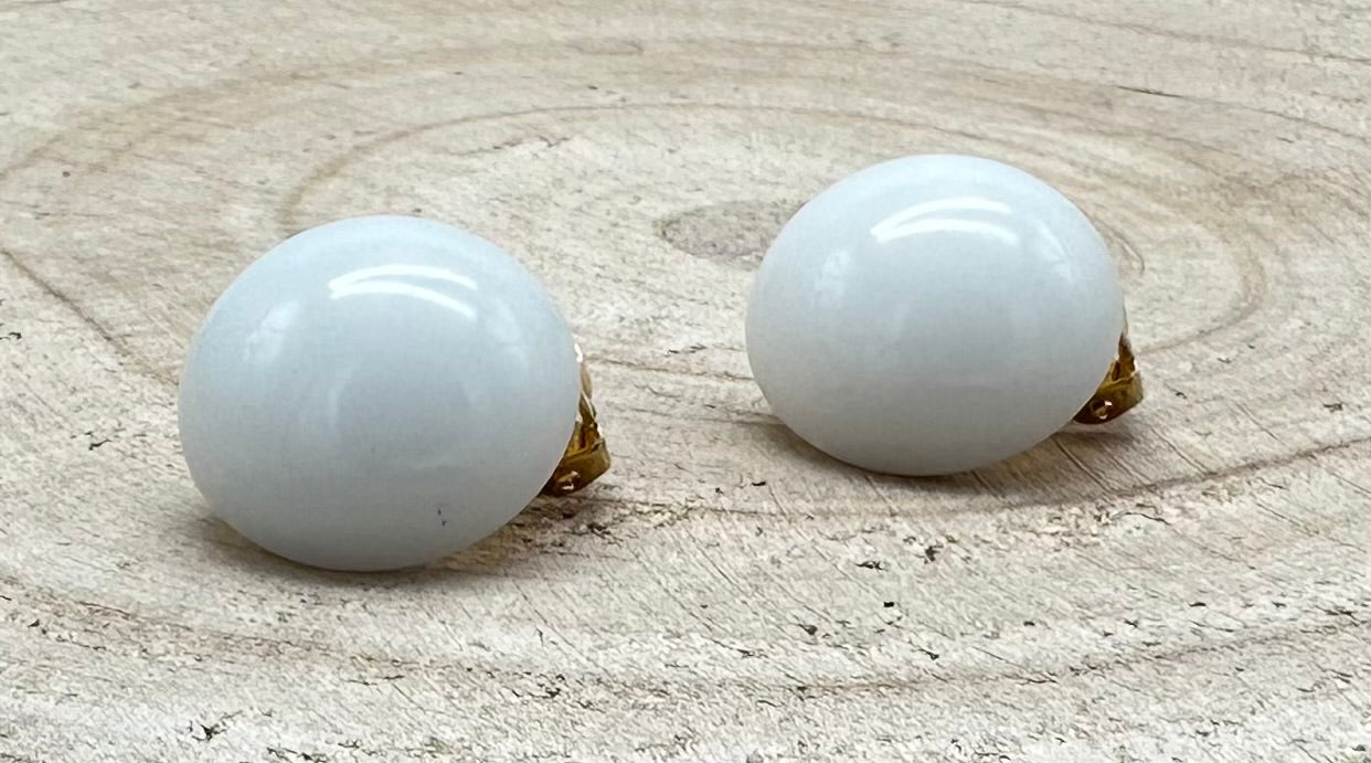 CABOCHON BLANC - Francine BRAMLI