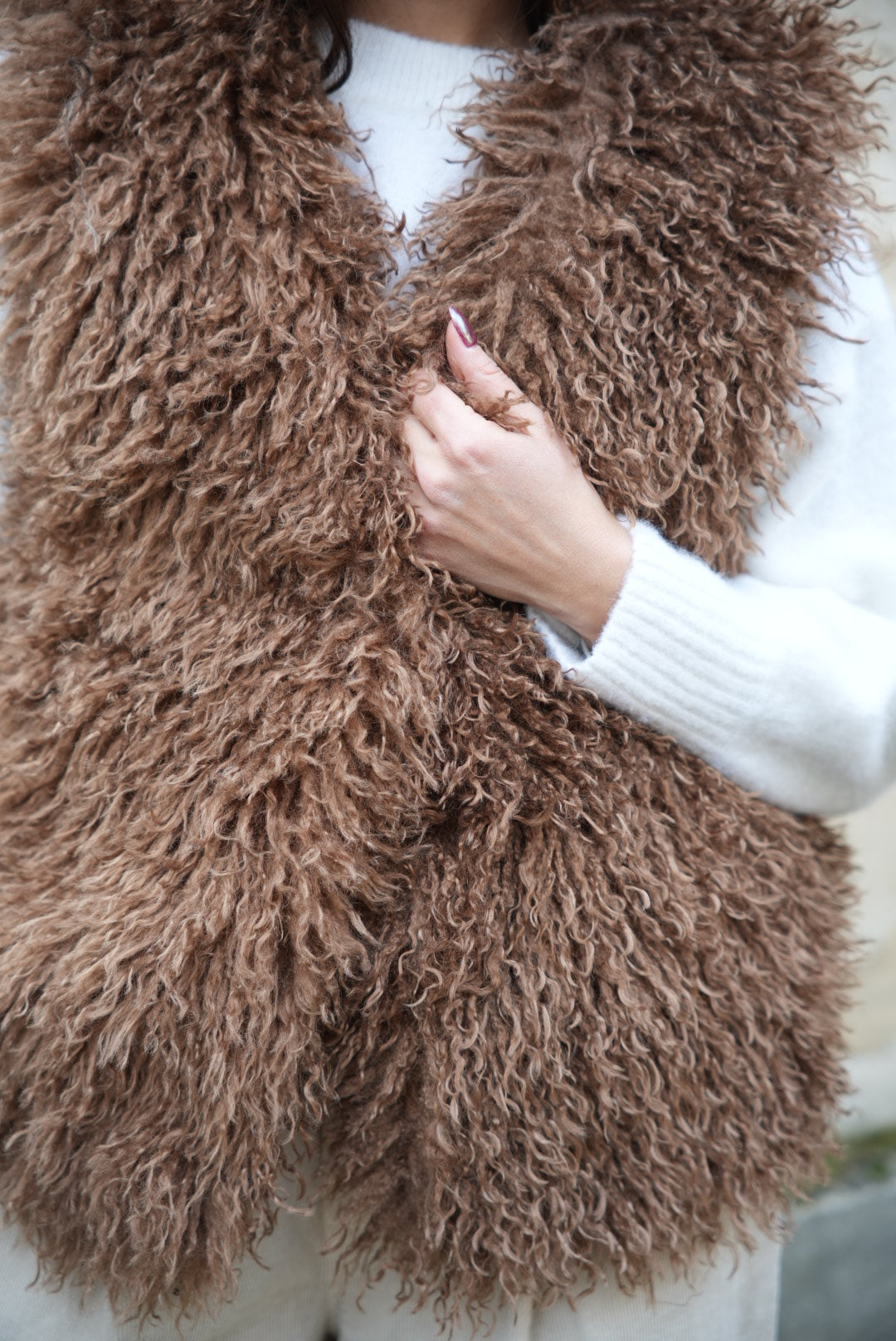 Veste sans manches fausse fourrure