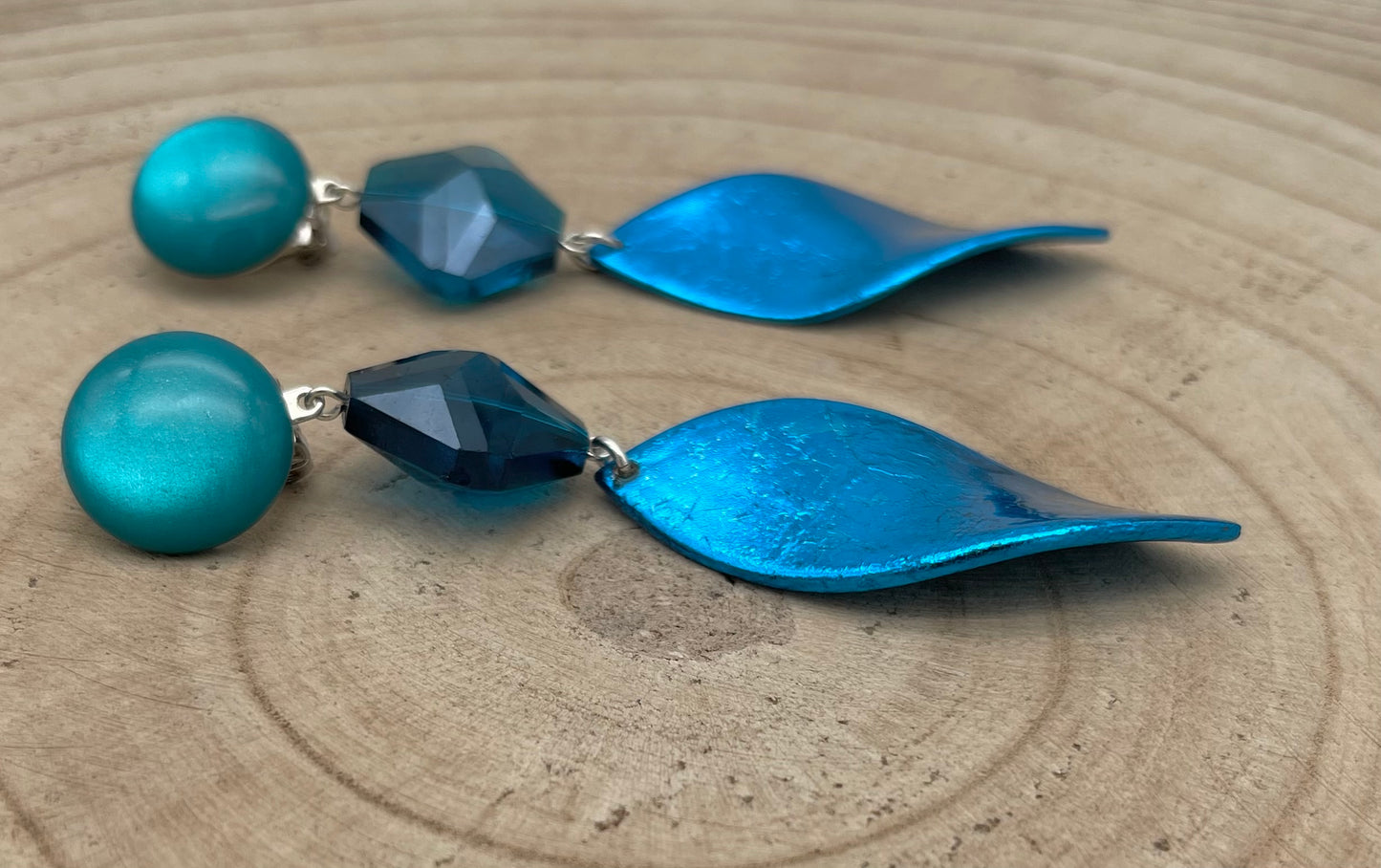 BOUCLES D’OREILLES FLAMMES ÉLÉMENTS SCINTILLANTS - Francine BRAMLI