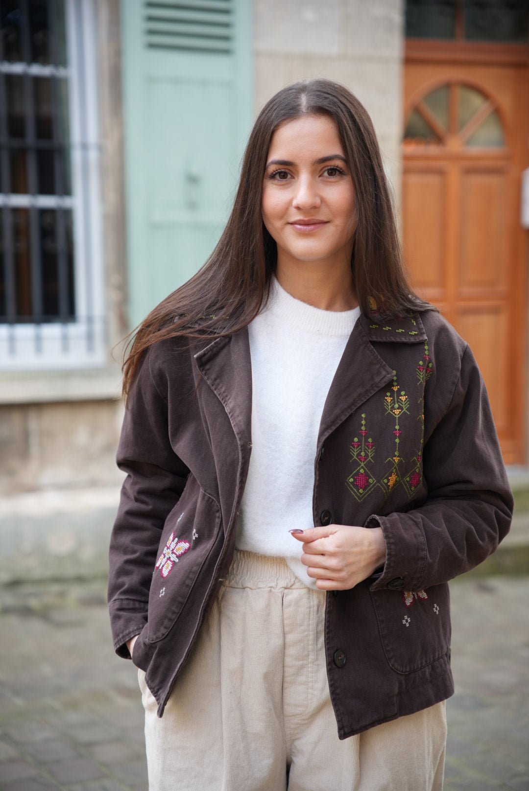 Veste motifs brodés