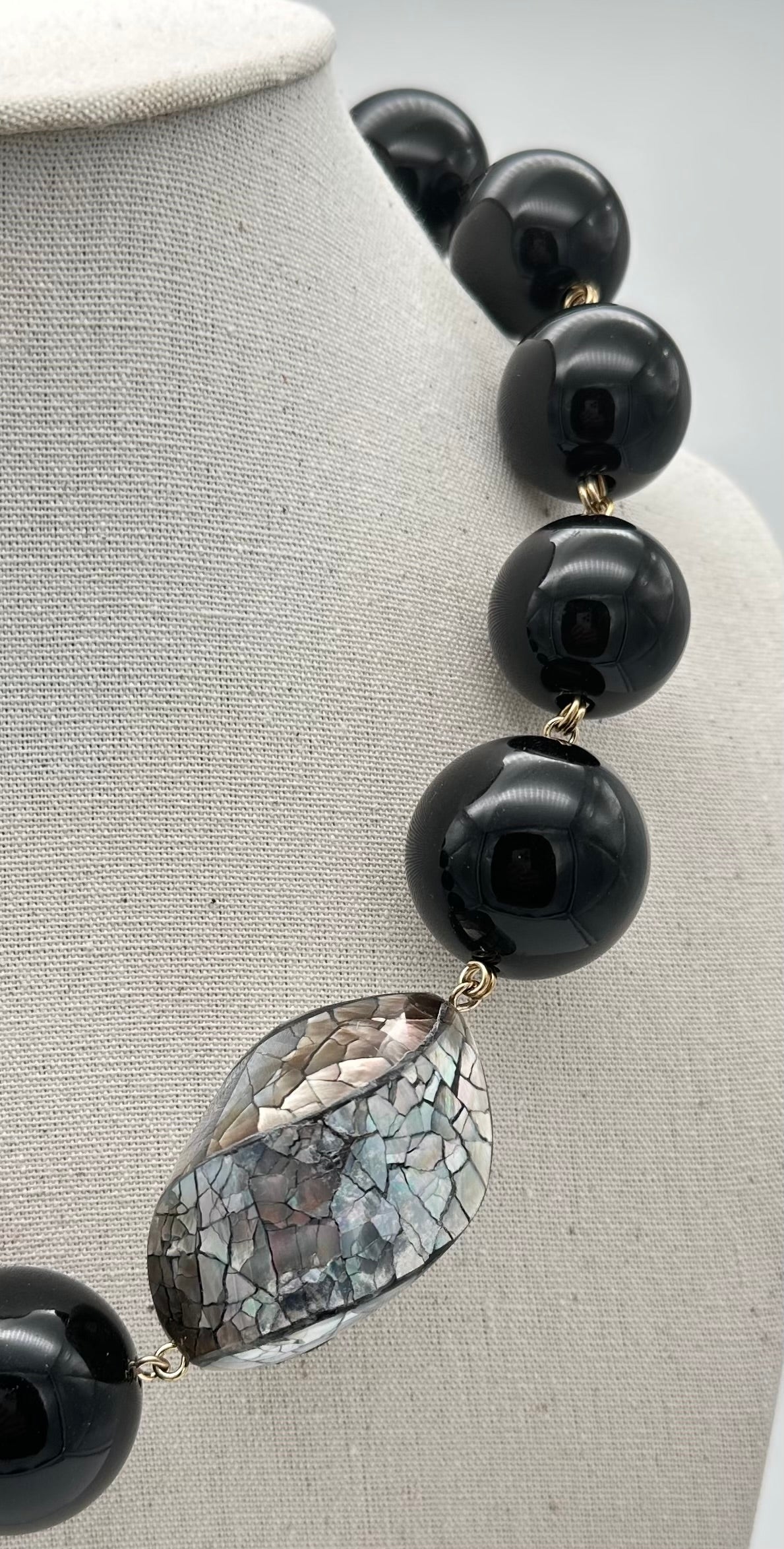 COLLIER PERLES - Francine BRAMLI