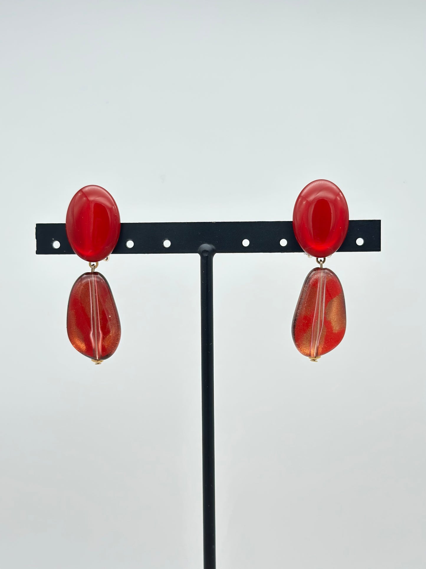 Boucles d’oreilles rouges gouttes - Francine BRAMLI