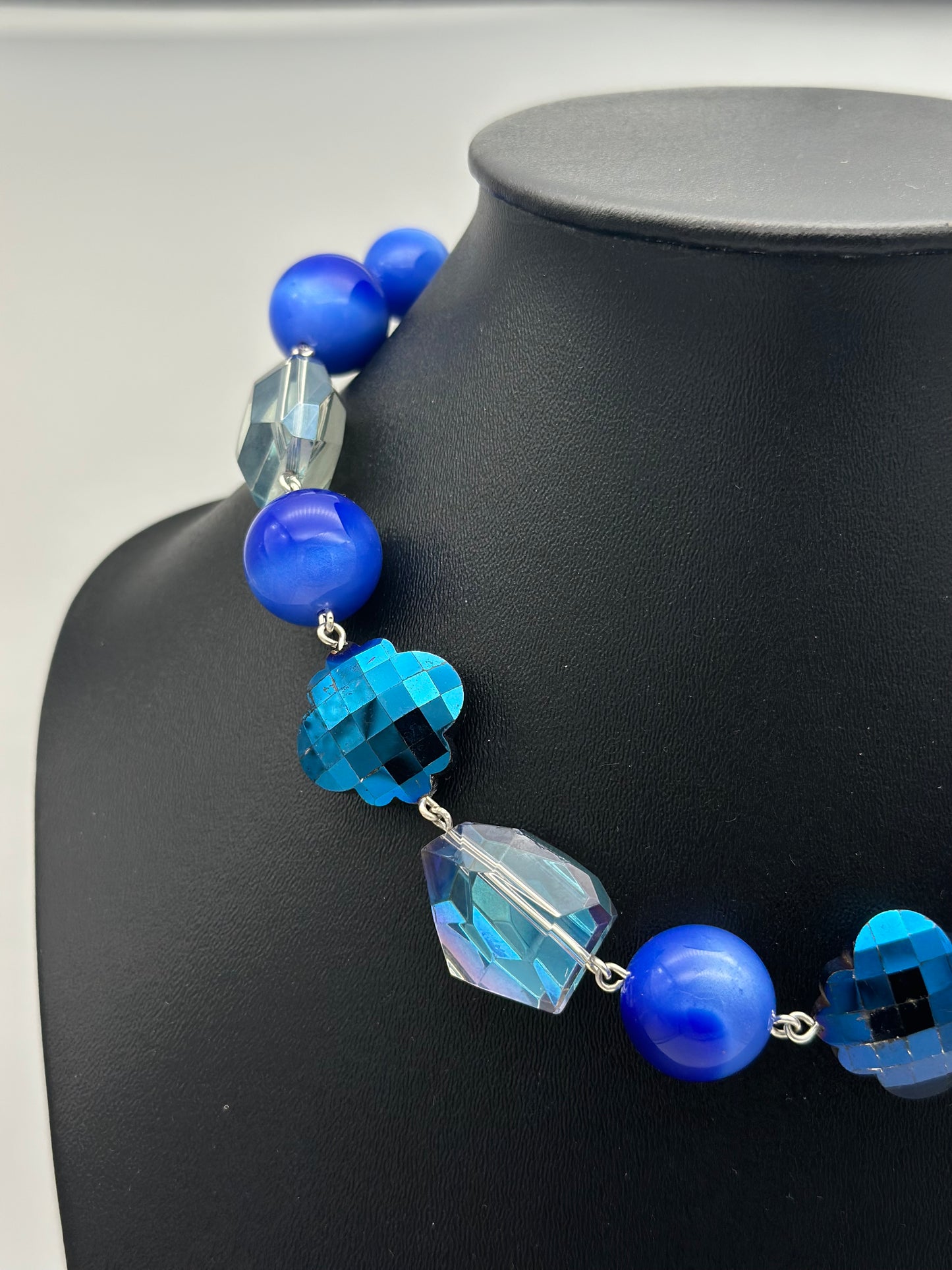 Collier bleu - Francine BRAMLI