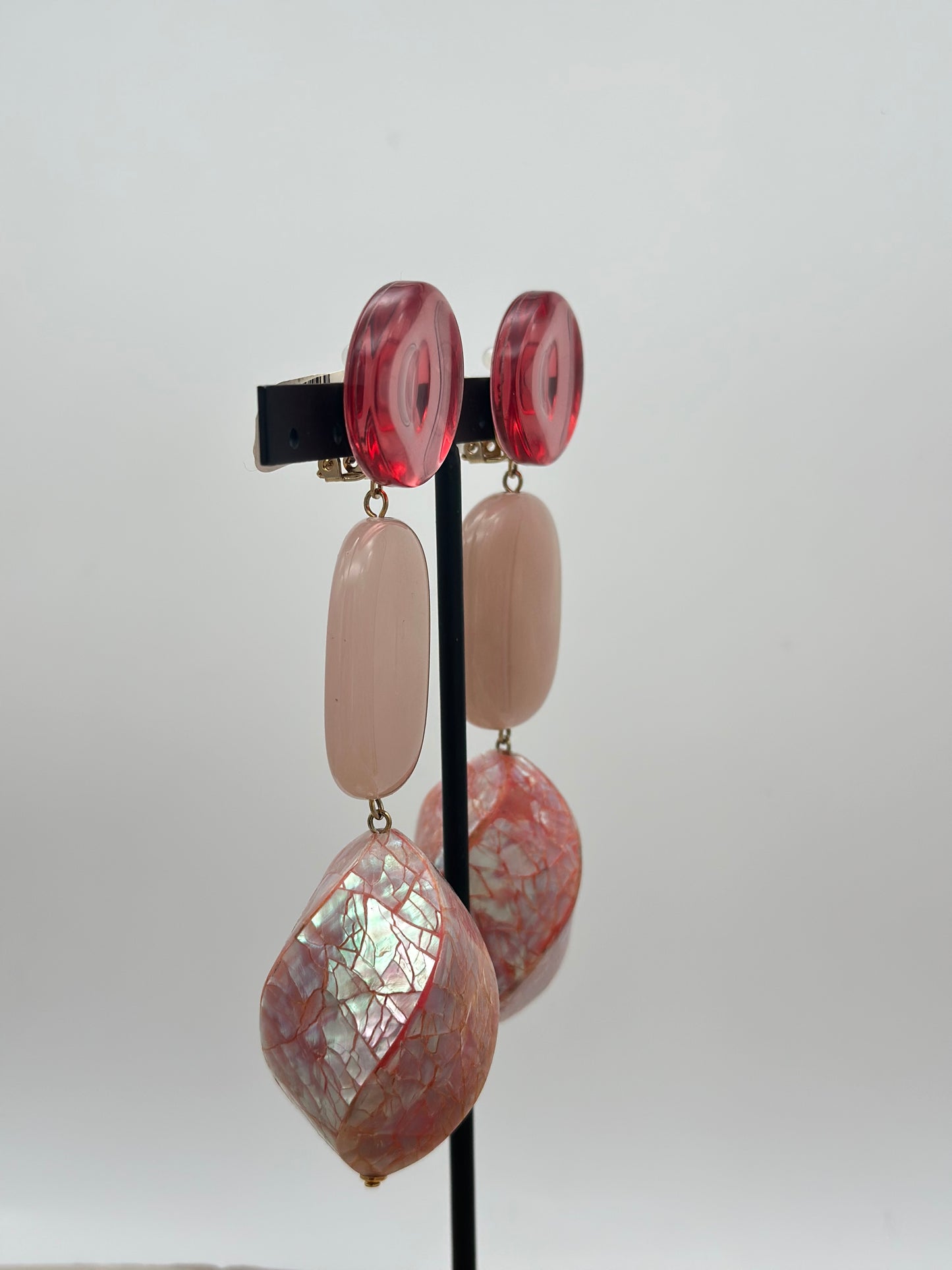 Boucles d’oreilles roses effet nacre - Francine BRAMLI