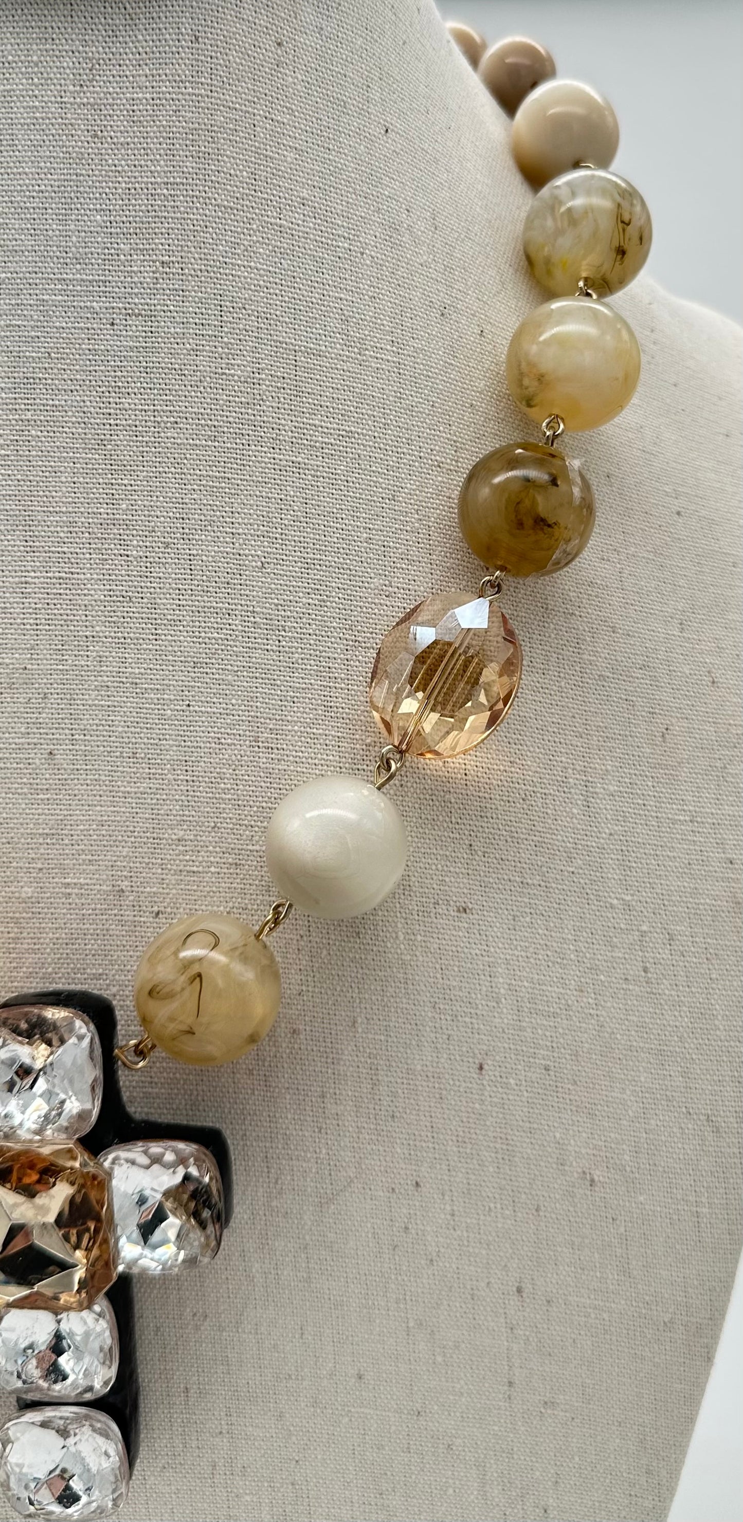 COLLIER CROIX ÉLÉMENTS SCINTILLANTS - Francine BRAMLI