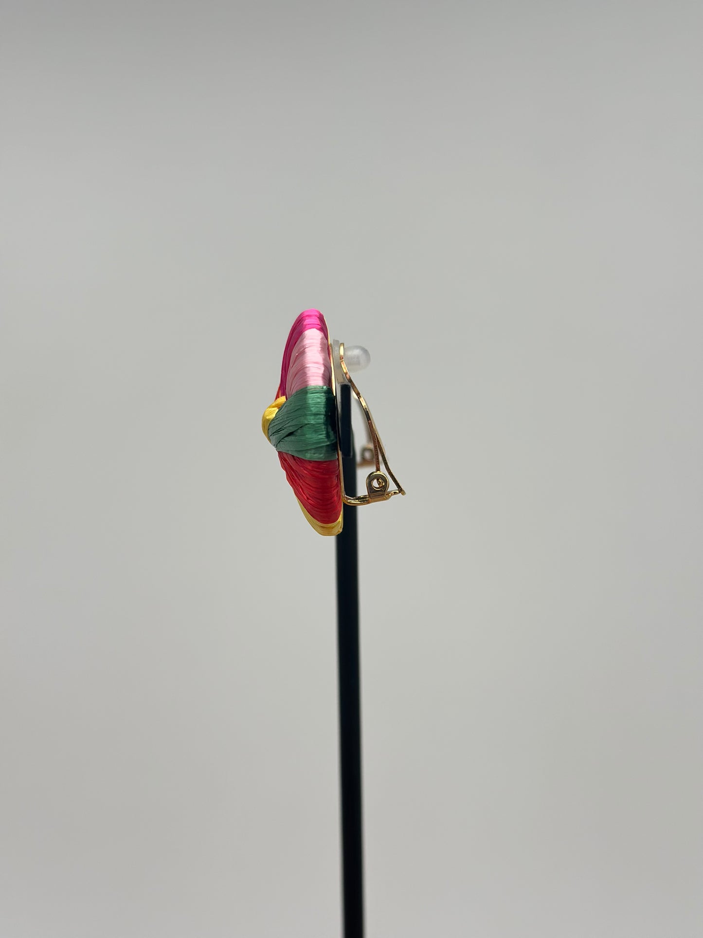 Boucles d’oreilles raphia - Francine BRAMLI