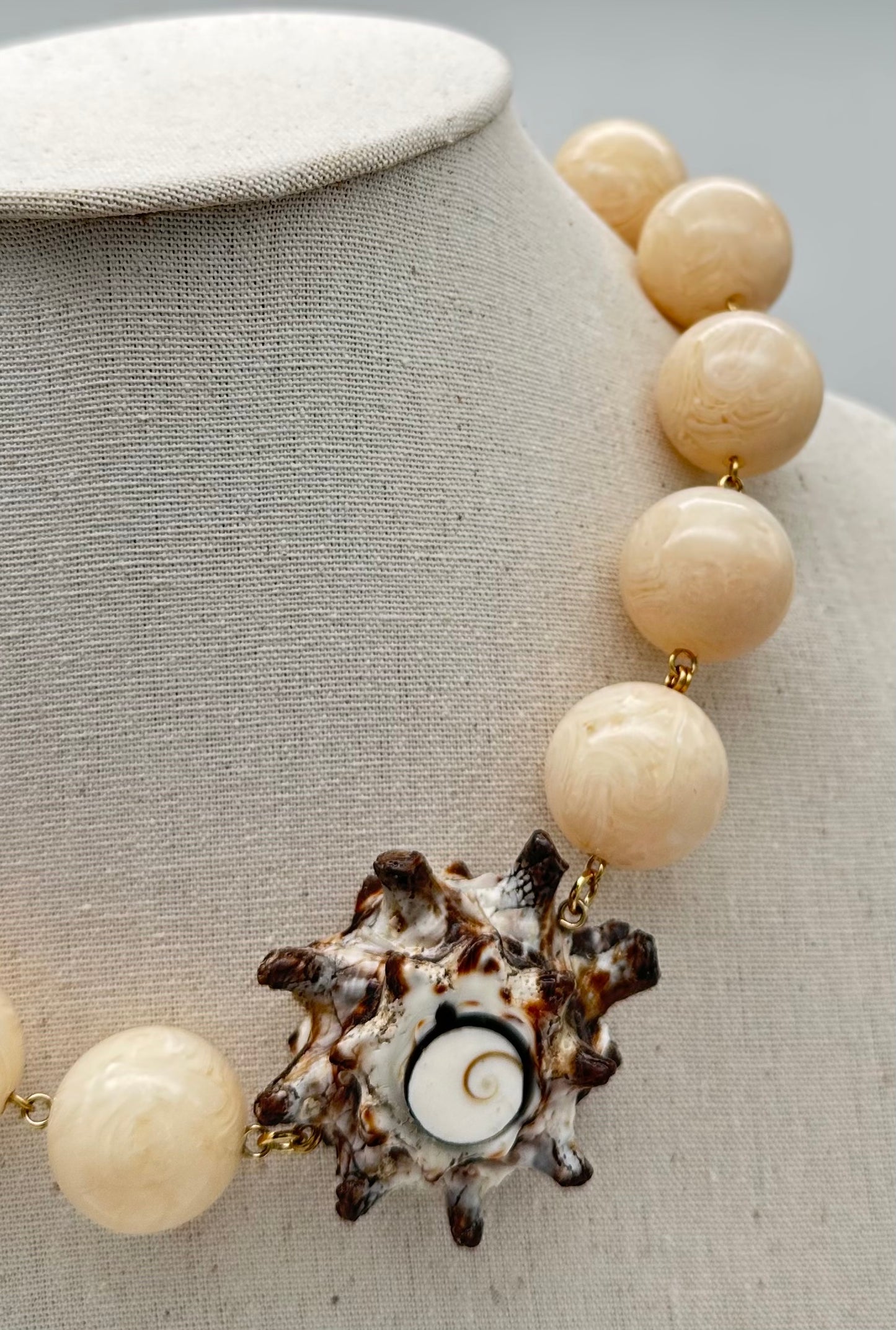 COLLIER PERLES - Francine BRAMLI