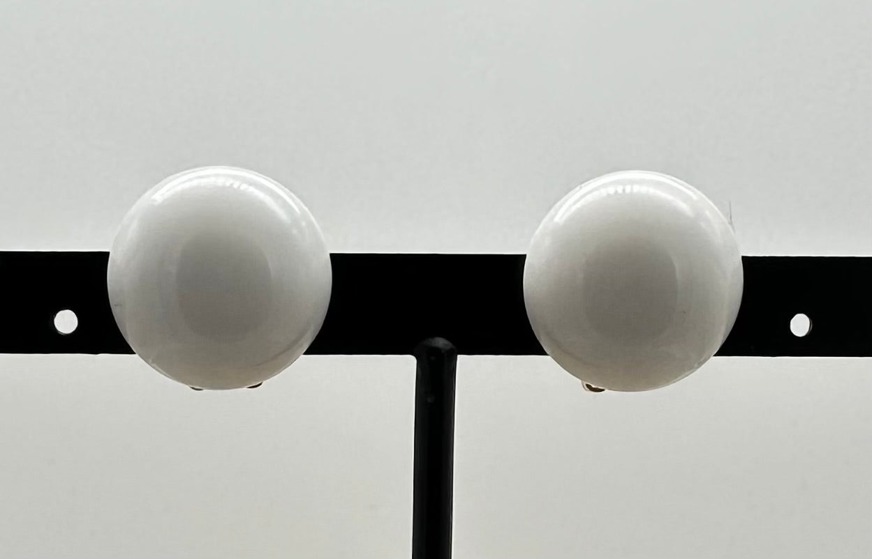 CABOCHON BLANC - Francine BRAMLI