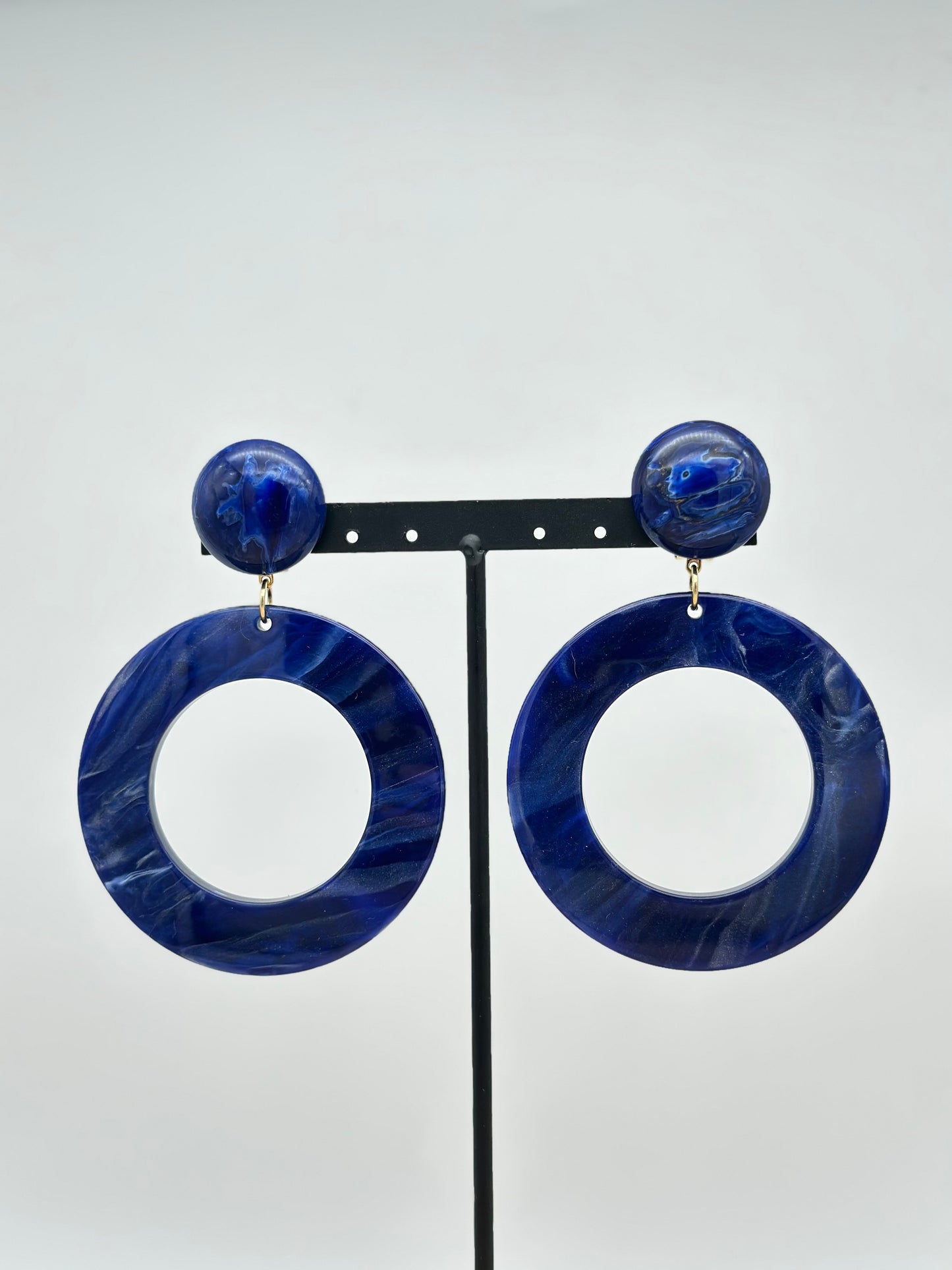Boucles d’oreilles créoles bleu marine marbré - Francine BRAMLI