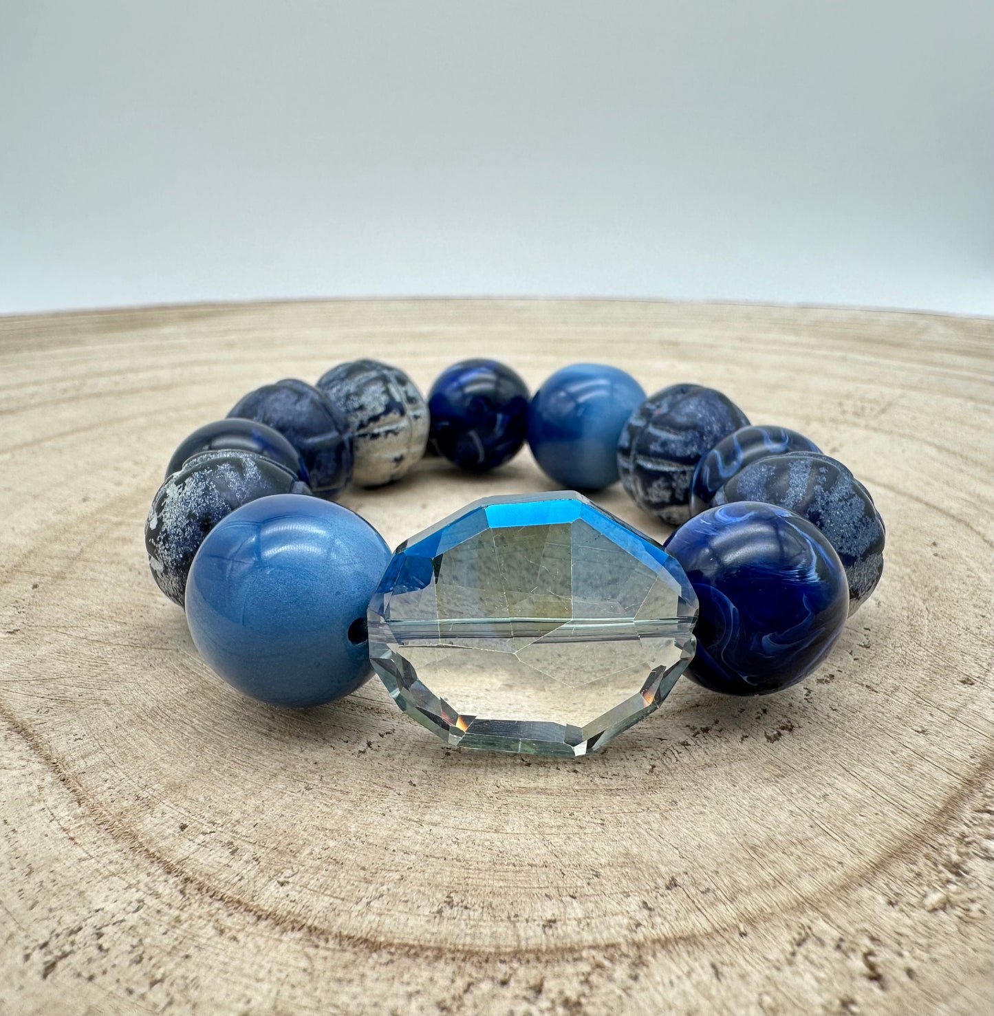 BRACELET ÉLASTIQUE PERLES FANTAISIE / ÉLÉMENTS SCINTILLANTS - Francine BRAMLI