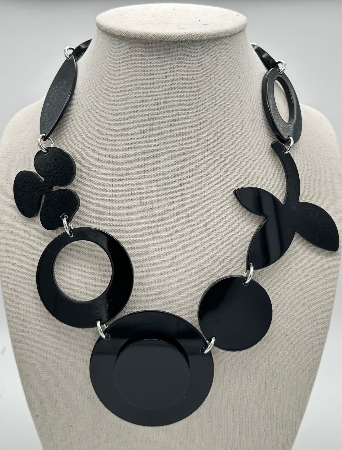 COLLIER NOIR - Francine BRAMLI