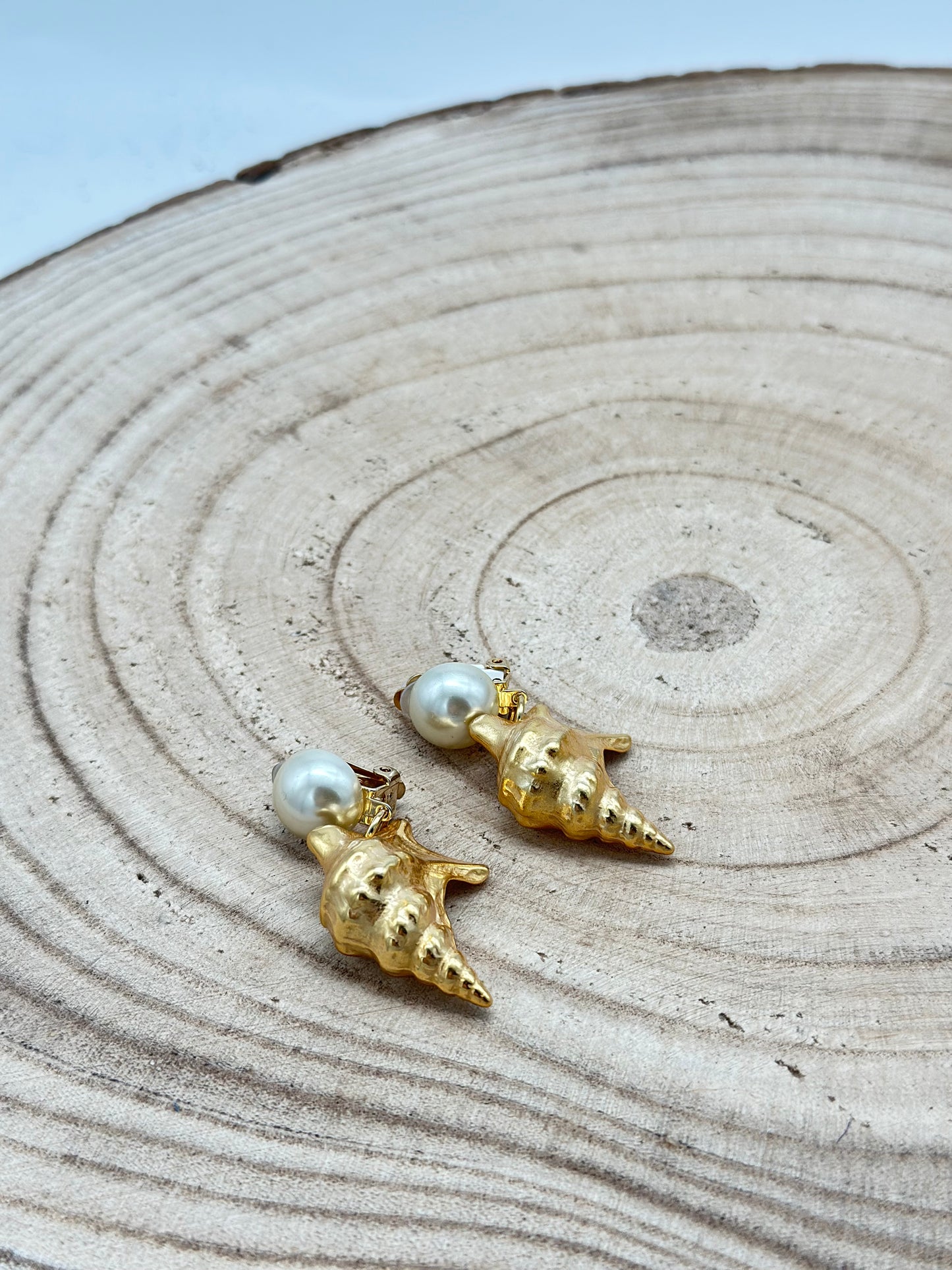 Boucles d’oreilles coquillage - Francine BRAMLI
