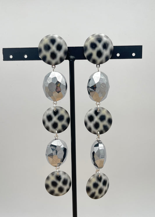 BOUCLES D’OREILLES ÉLÉMENTS SCINTILLANTS / MOTIF LÉOPARD - Francine BRAMLI