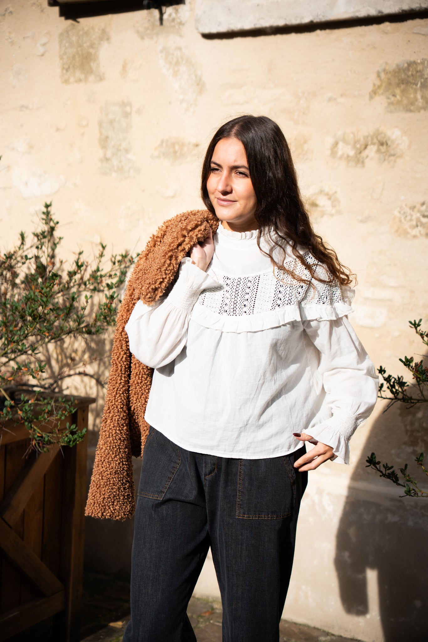 Chemisier volant dentelle