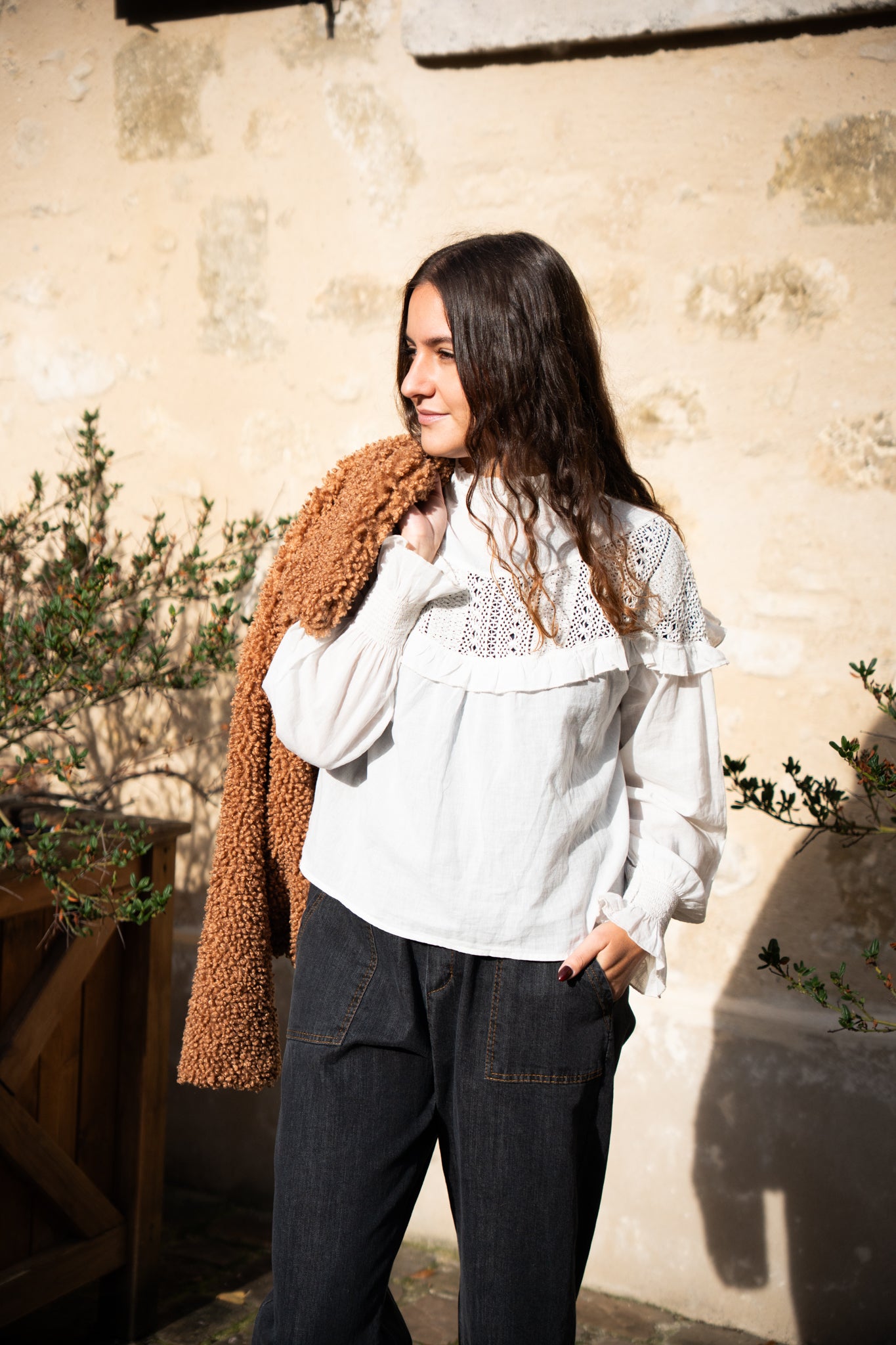 Jean foncé couture Camel