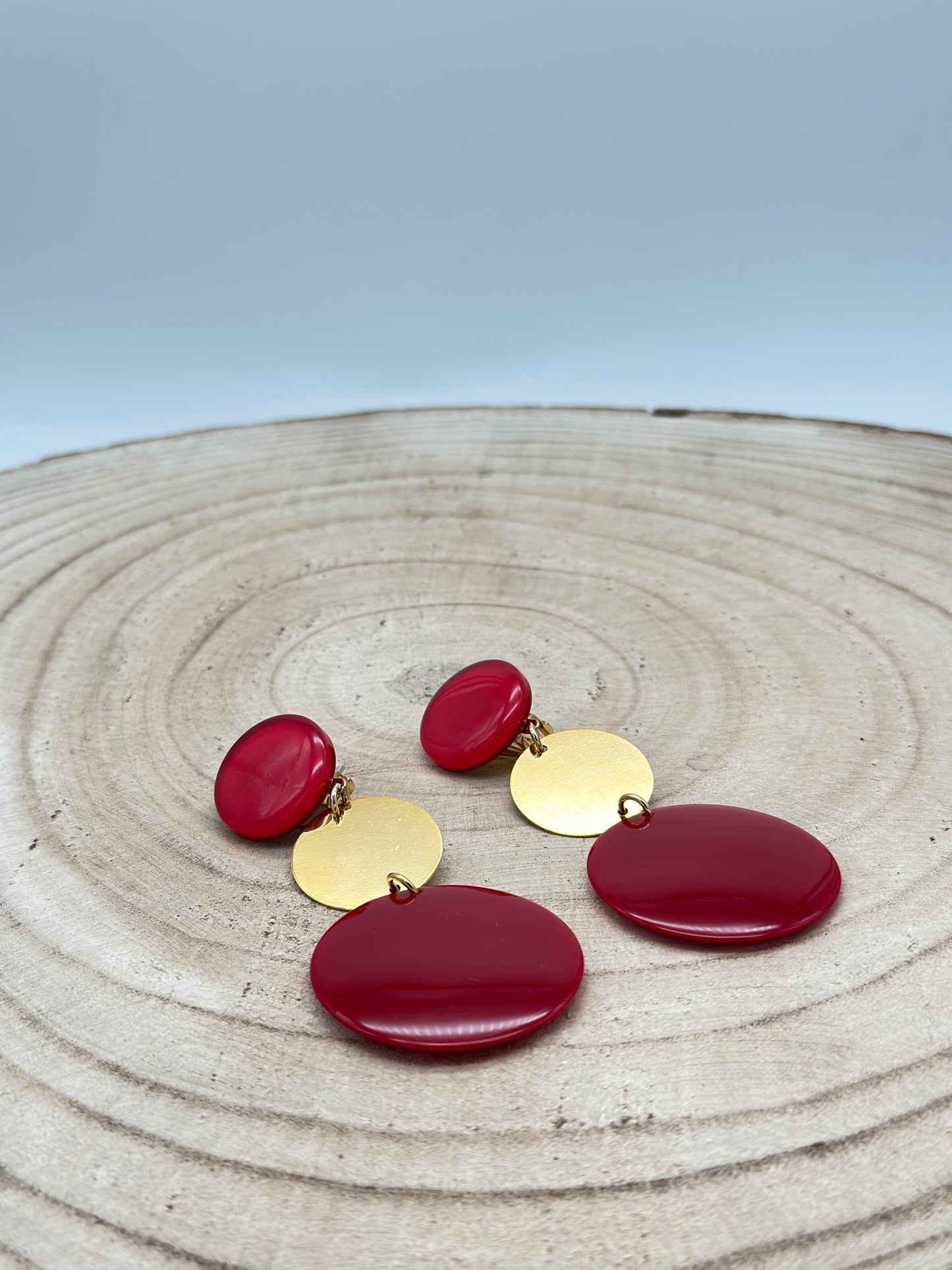 Boucles d’oreilles plaques rouge et dorée - Francine BRAMLI