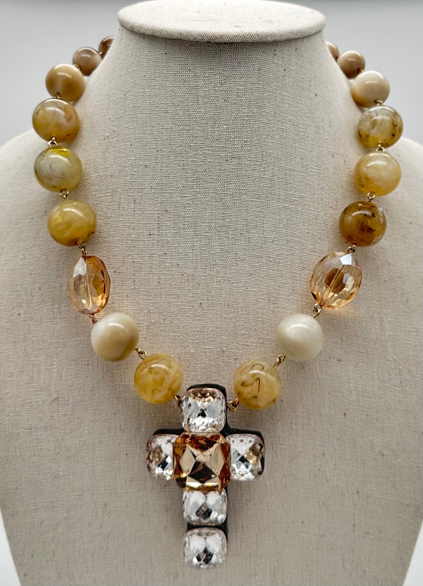 COLLIER CROIX ÉLÉMENTS SCINTILLANTS - Francine BRAMLI