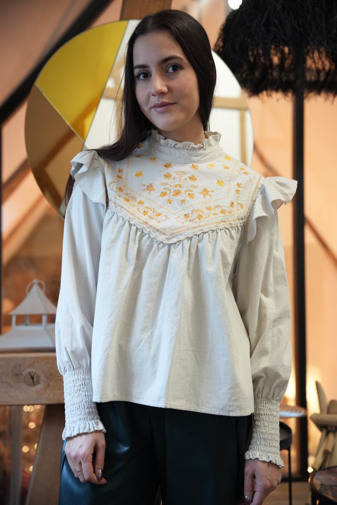 Blouse avec broderie