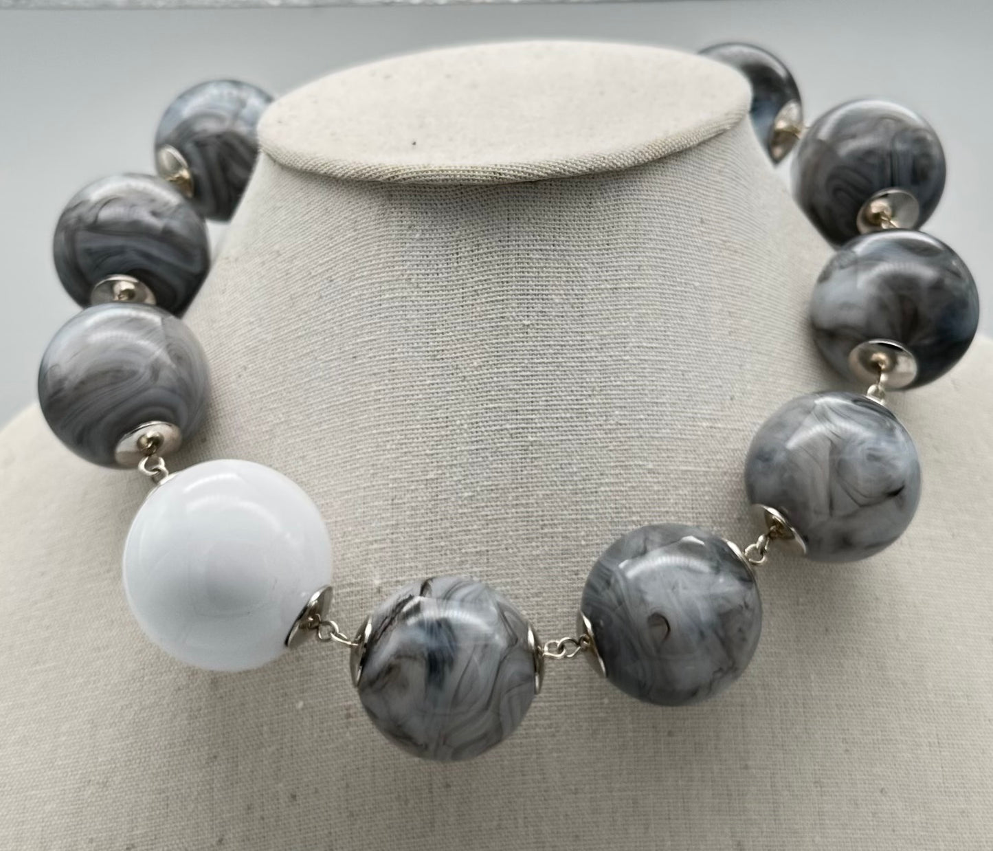 COLLIER PERLES - Francine BRAMLI