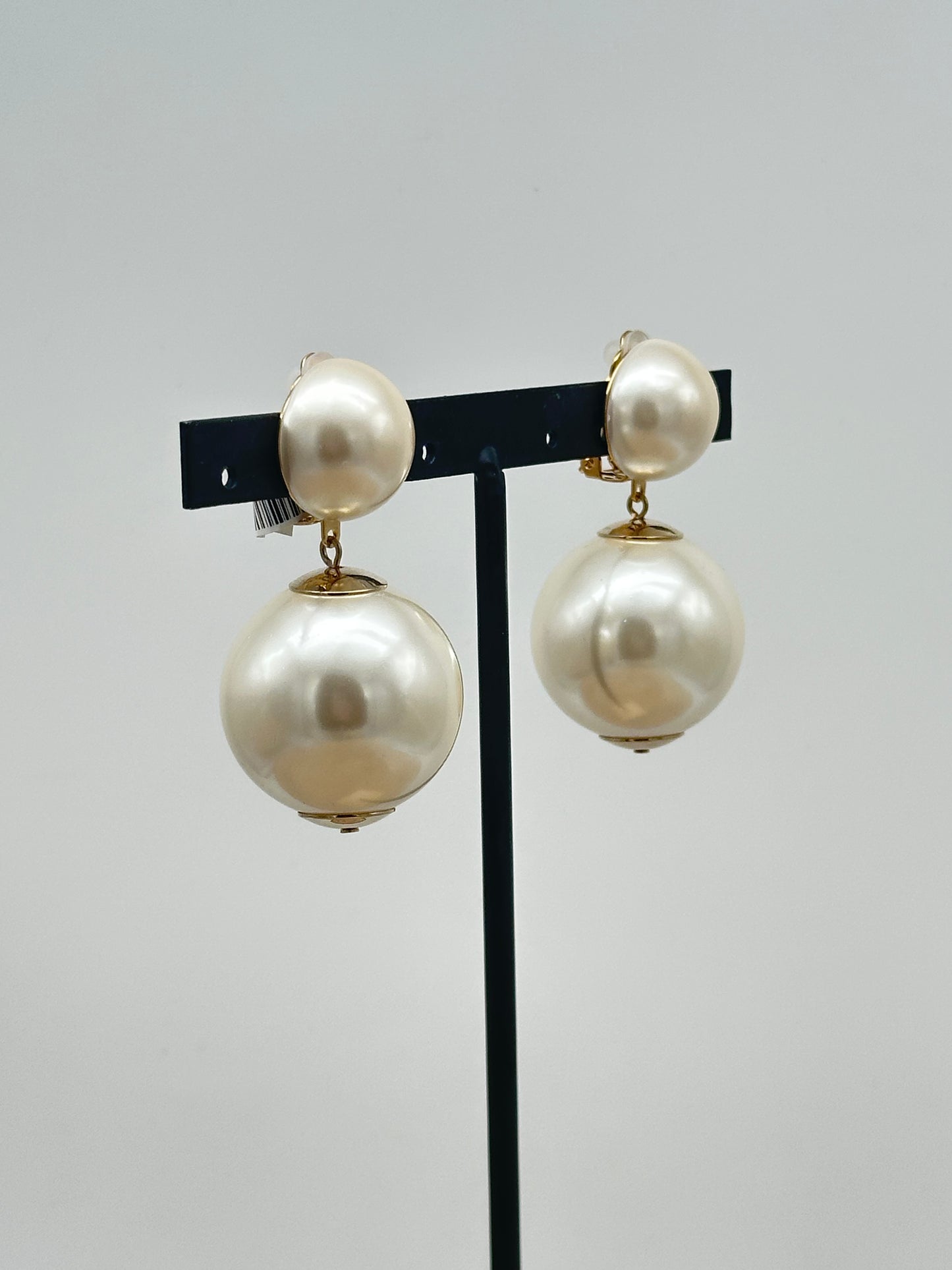 BOUCLES D’OREILLES PERLES D’IMITATION- Francine BRAMLI