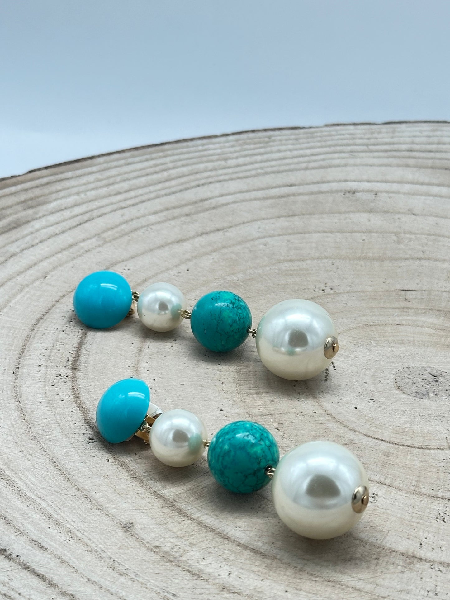 BOUCLES D’OREILLES PERLES D’IMITATION / FANTAISIE - Francine BRAMLI