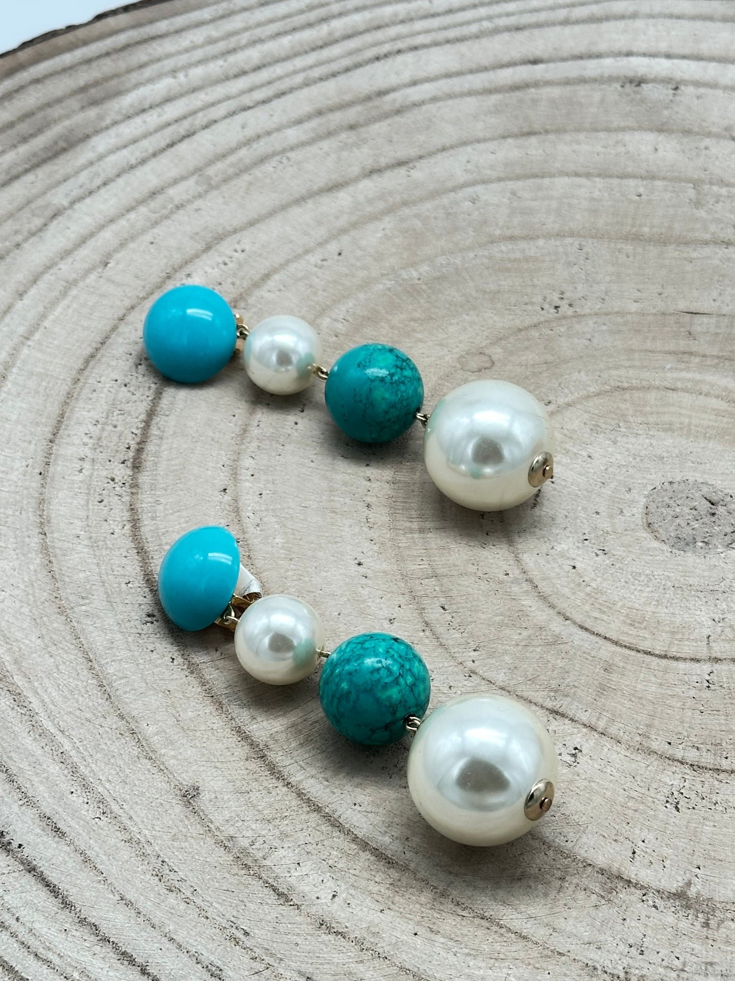 BOUCLES D’OREILLES PERLES D’IMITATION / FANTAISIE - Francine BRAMLI