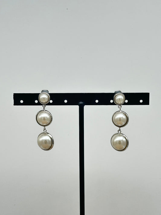 BOUCLES D’OREILLES PERLES D’IMITATION - Francine BRAMLI