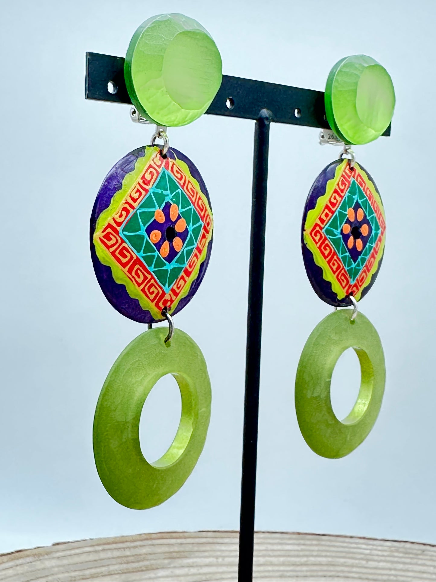 BOUCLES D’OREILLES BOIS PEINT/CRÉOLES - Francine BRAMLI