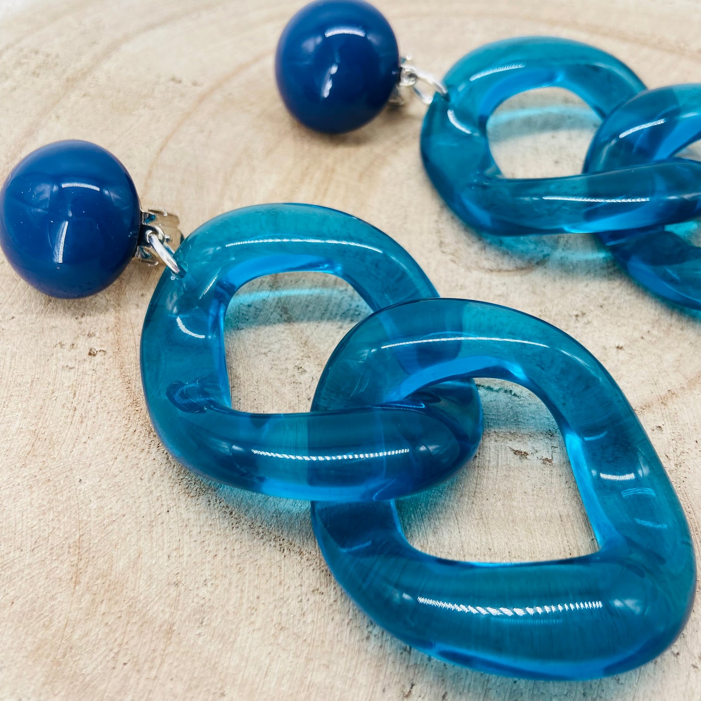 BOUCLES D'OREILLES maillons bleus translucides - Francine BRAMLI