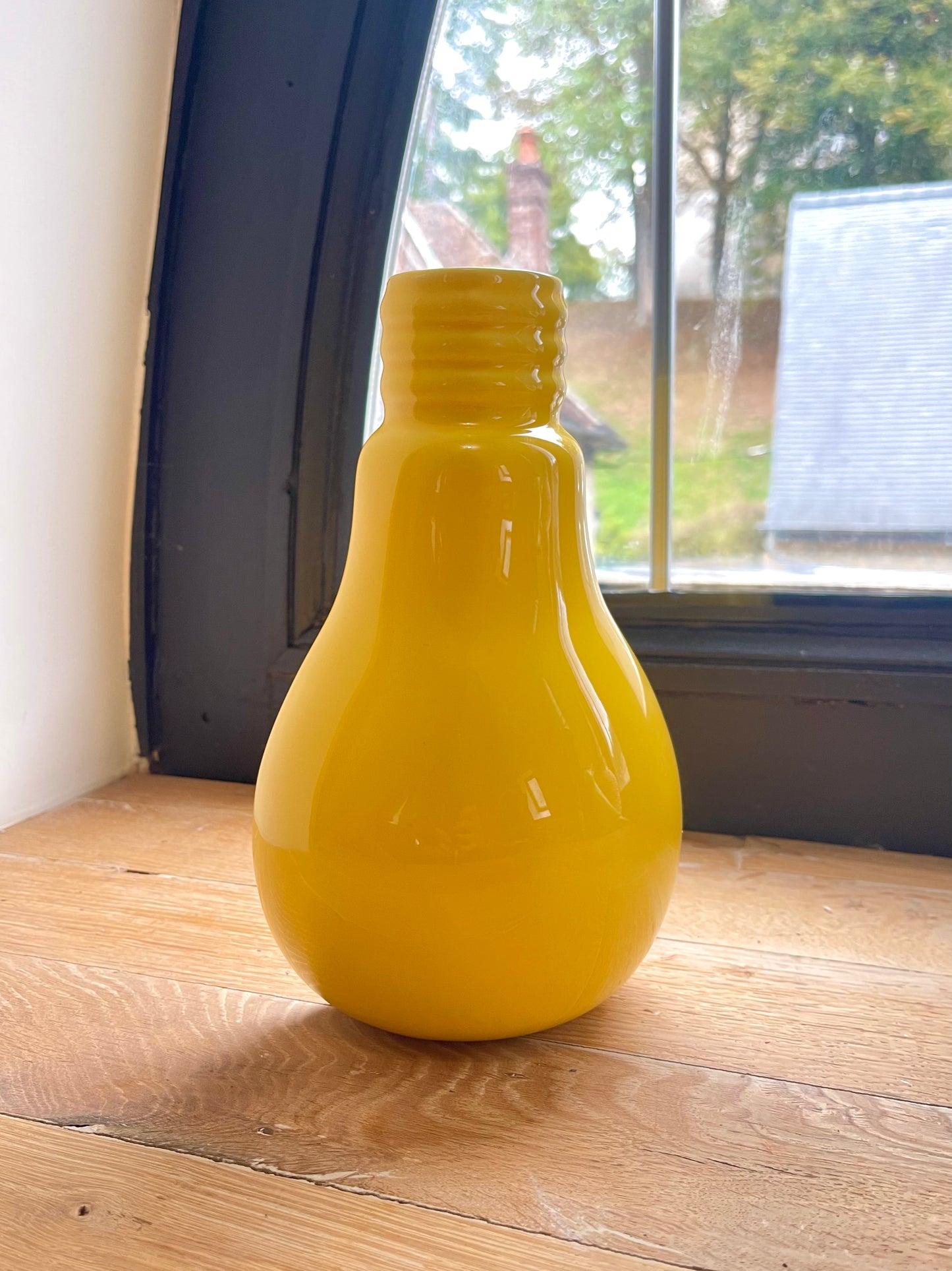Vase Ampoule - Upside Stories