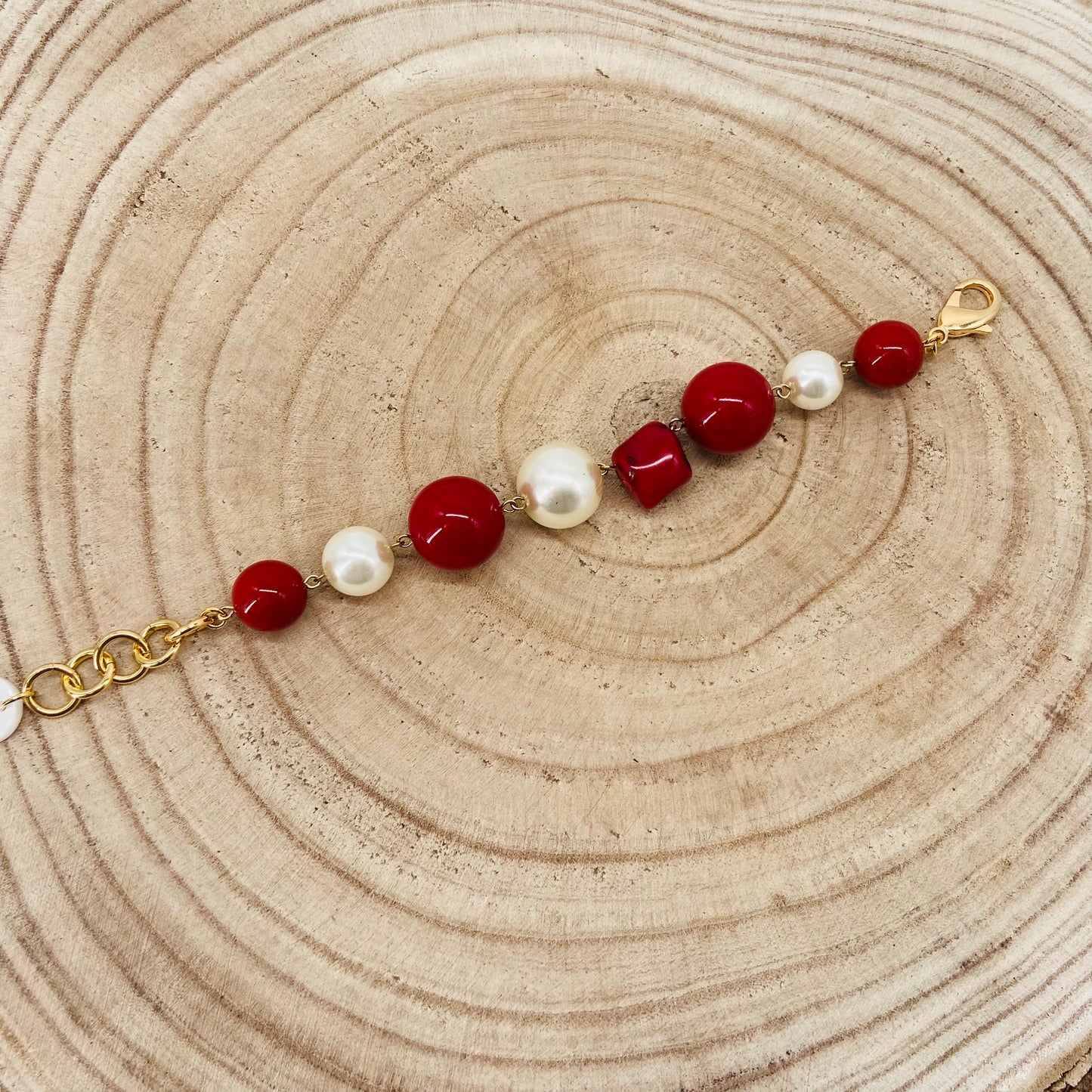 BRACELET perles blanches et rouges - Francine BRAMLI