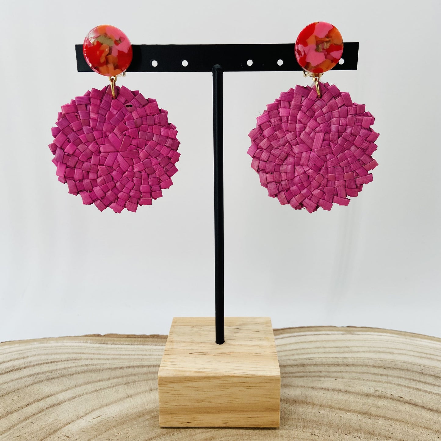 BOUCLES D'OREILLES Roses en Raphia tressé  - Francine BRAMLI